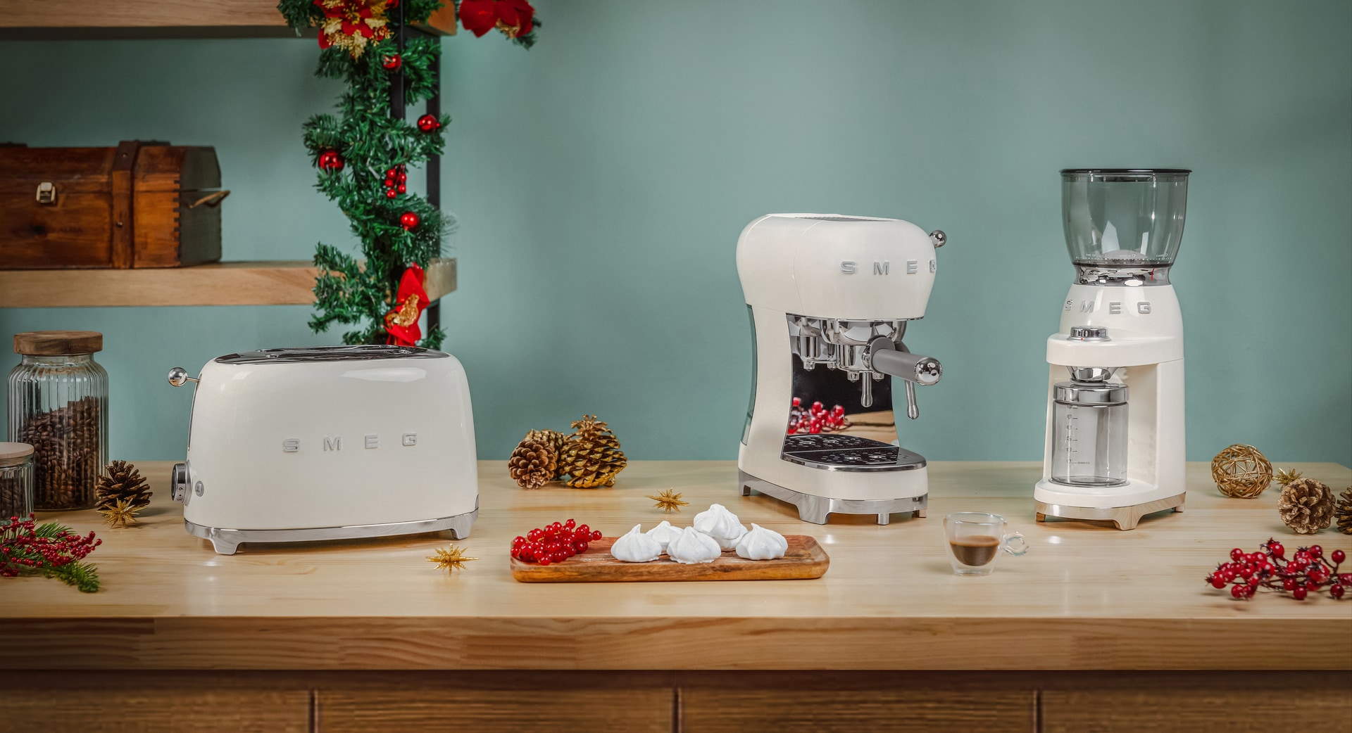 SMEG Kaffeemühle creme 50's Style elektrisch