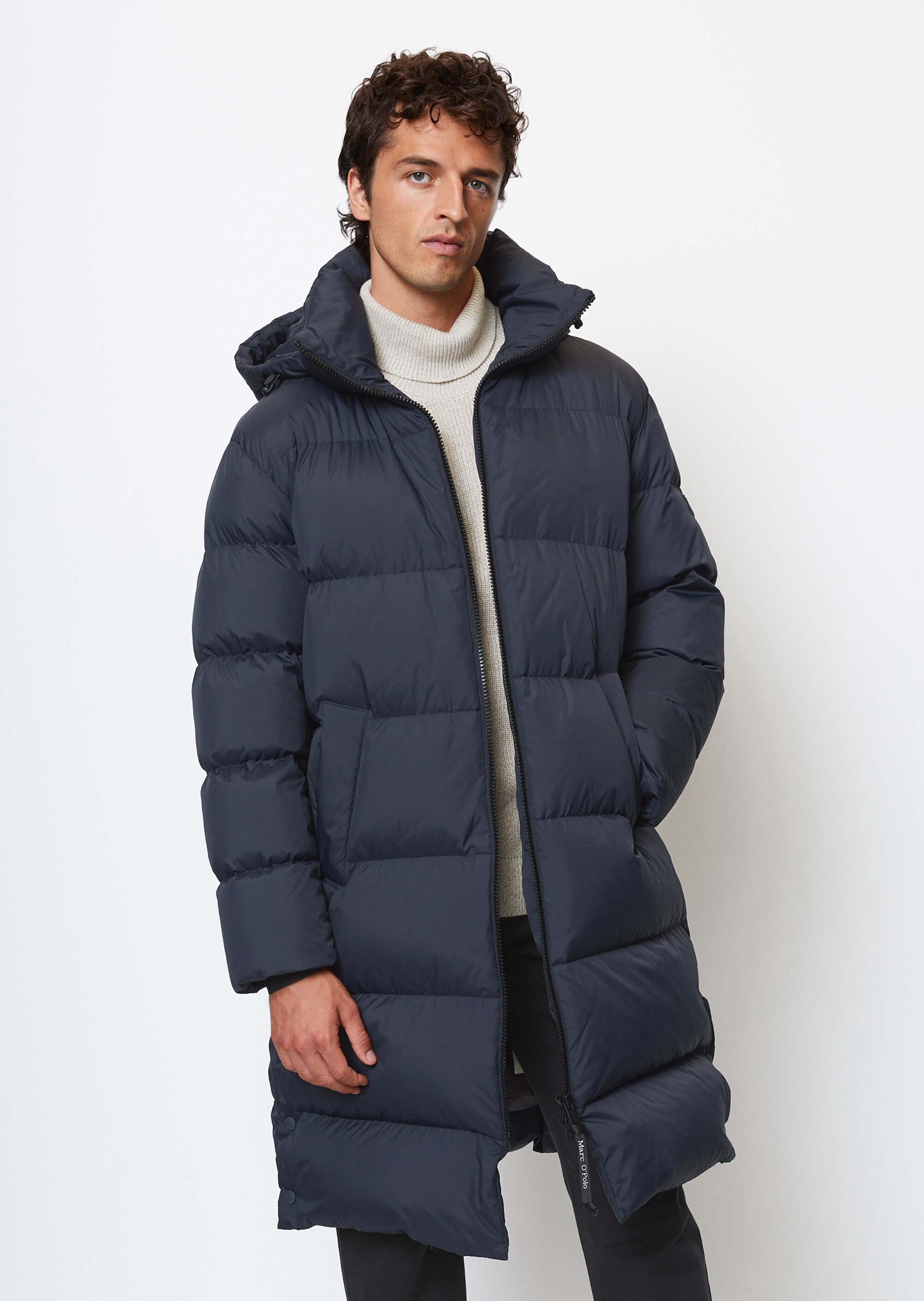 Puffer-Daunenmantel regular mit abnehmbarer Kapuze