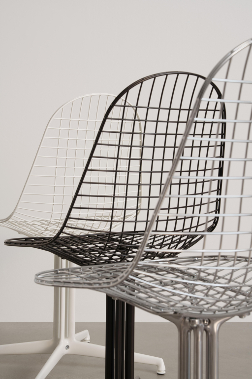 Vitra Eames Wire Chair DKL stoel Aluminium