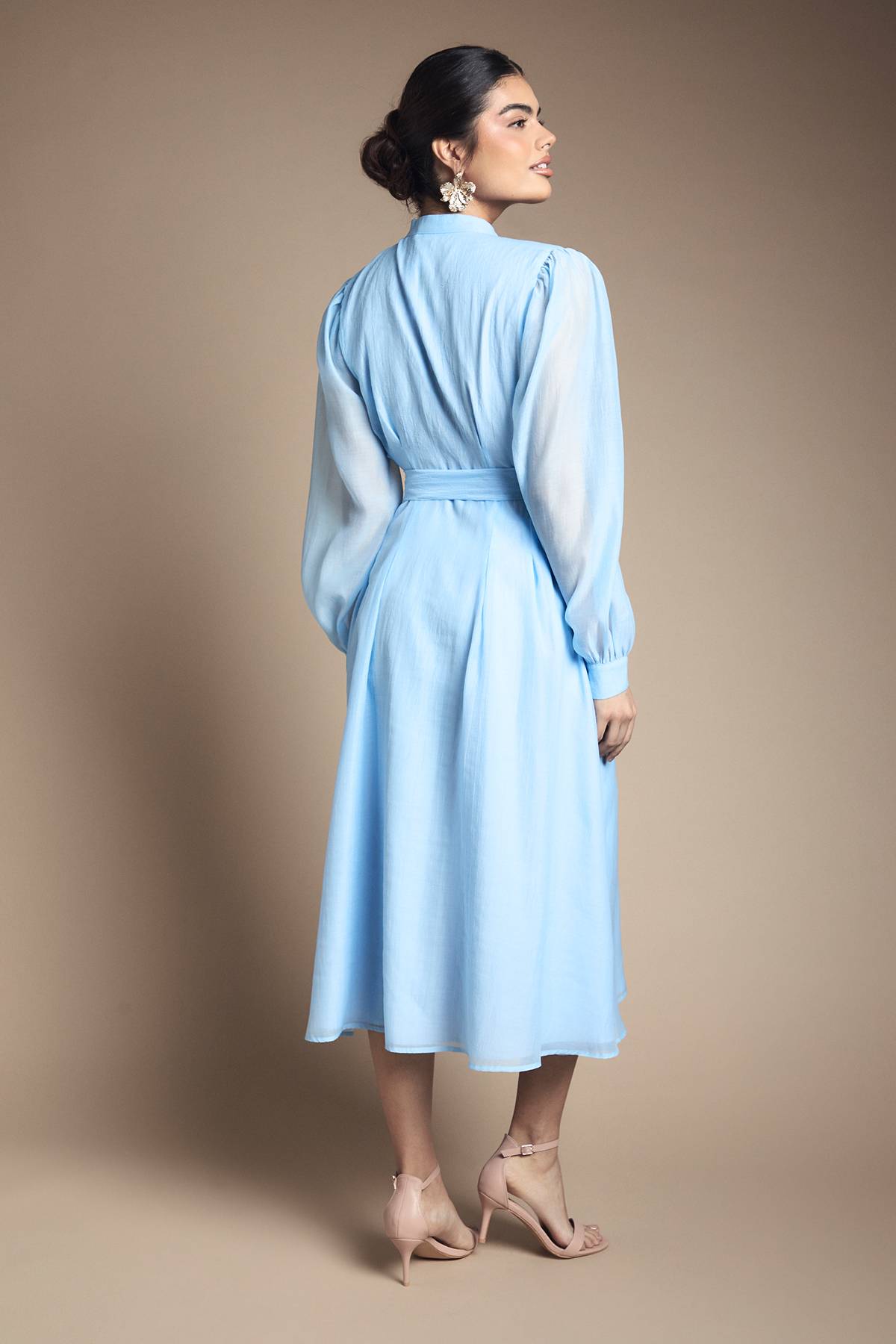 Wallis Robe Chemise Mi-Longue en Organza Texturé