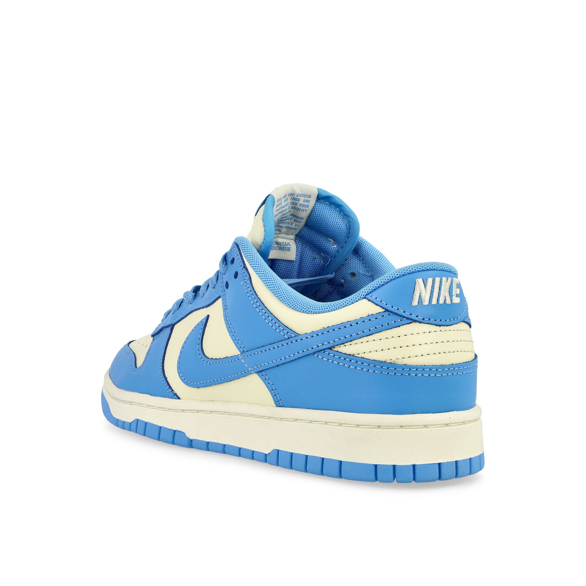 Nike<br>Dunk Low Retro