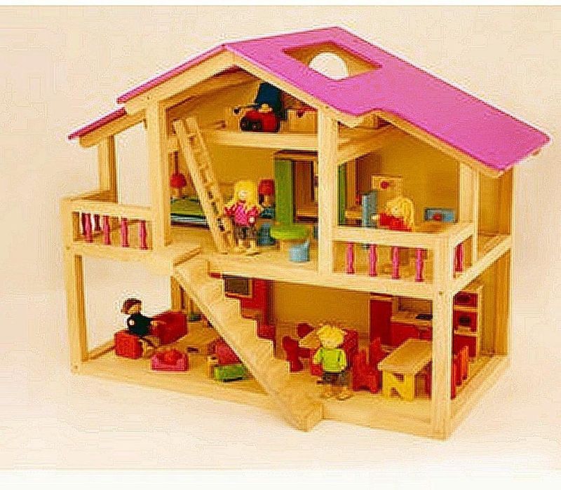 Groot poppenhuis pintoy zonder inhoud