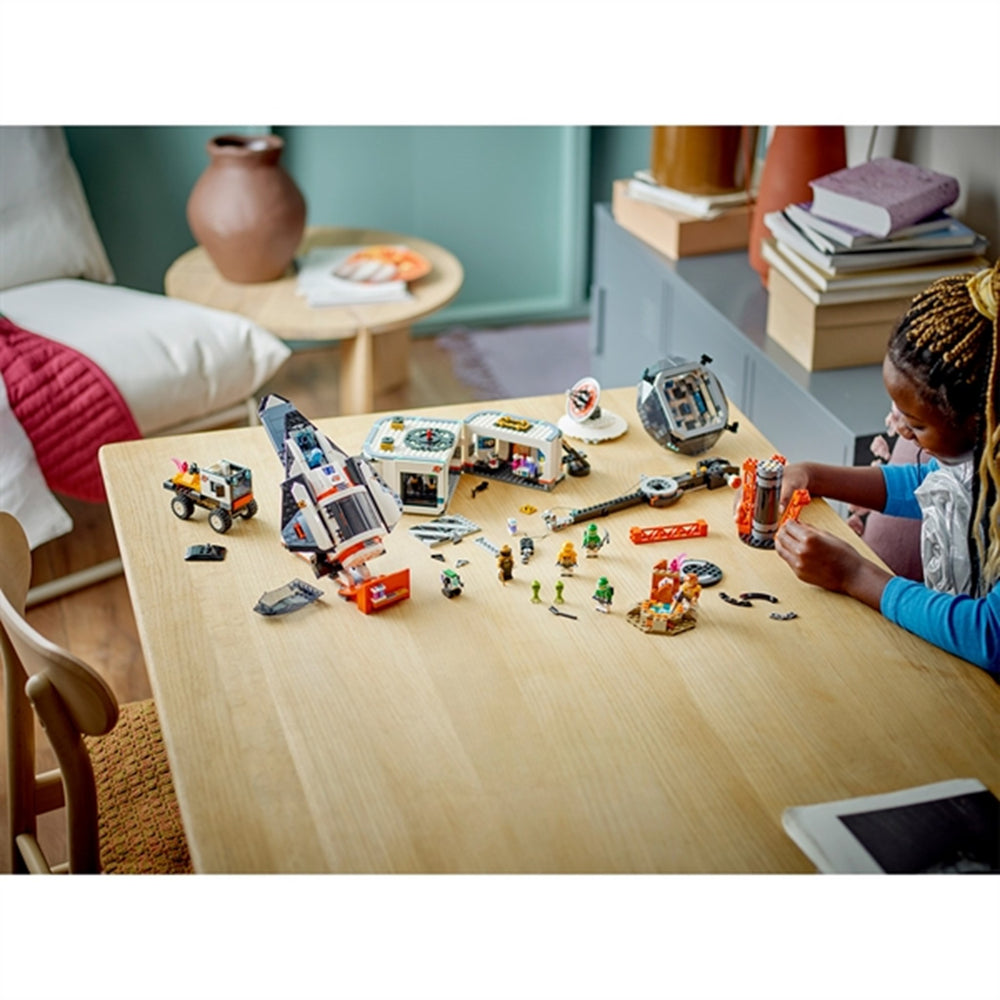 Køb LEGO® City Rumbase og Raketaffyringsrampe