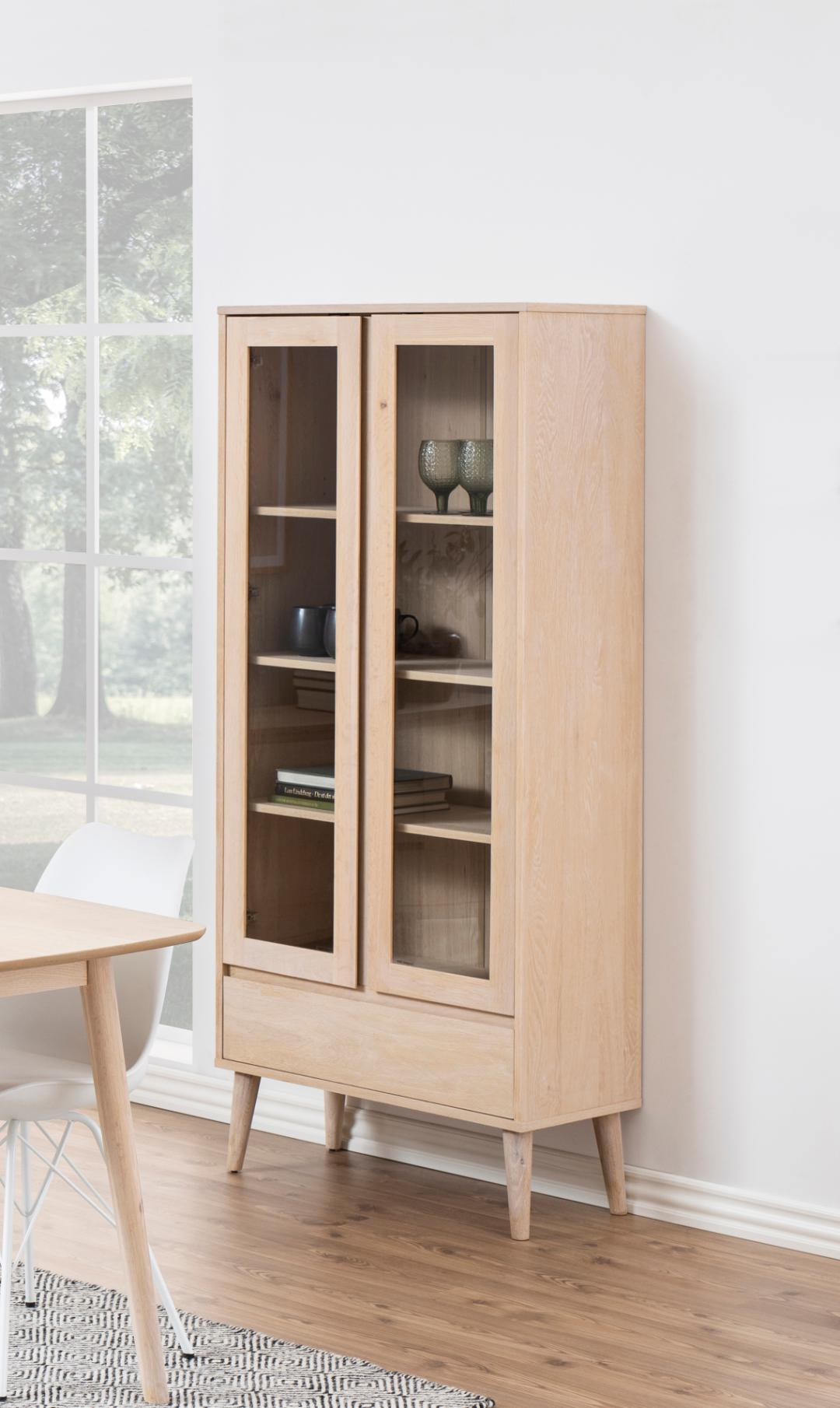 Tarnaby Kast met glazen deuren