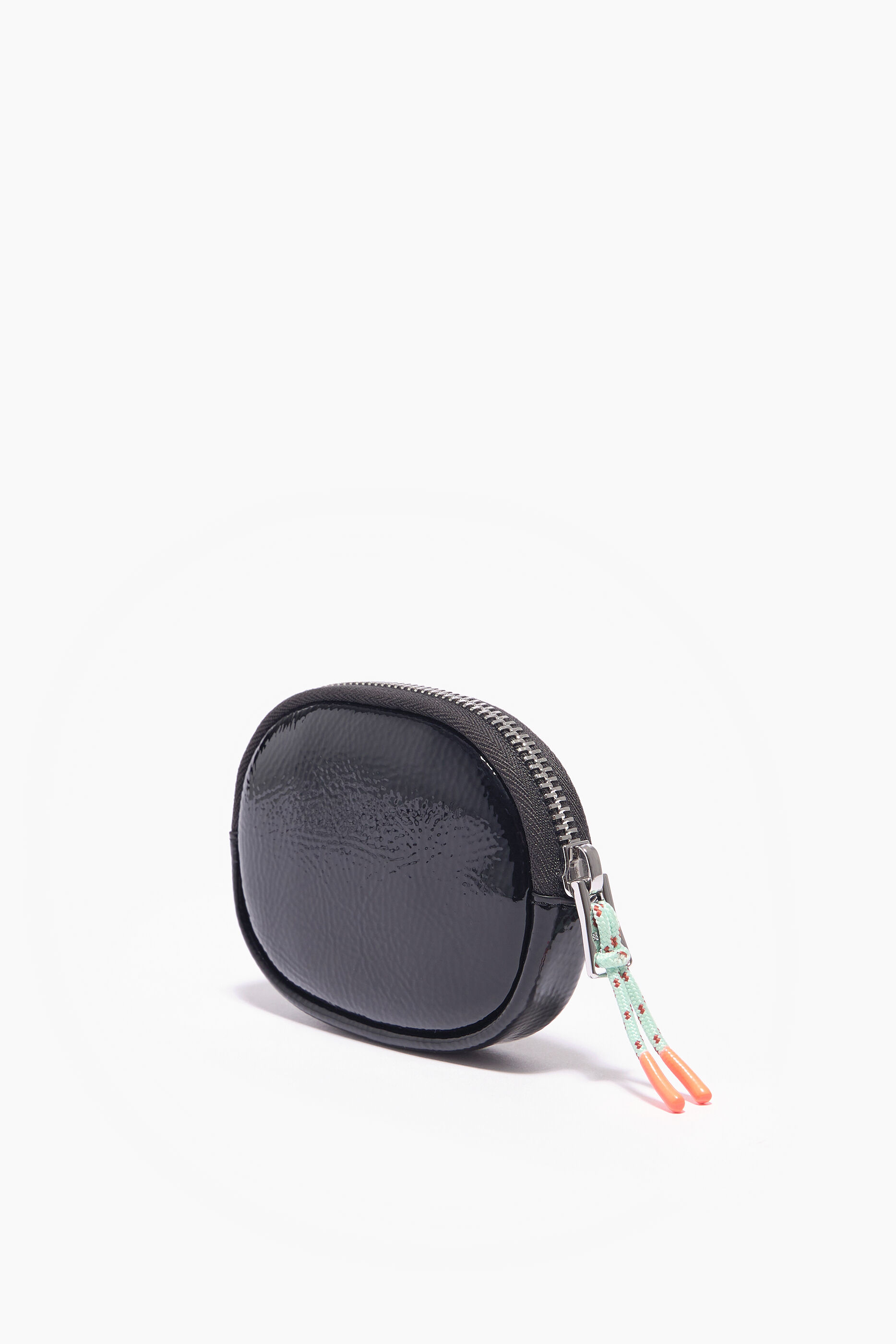 Porta-moedas oval em couro envernizado preto