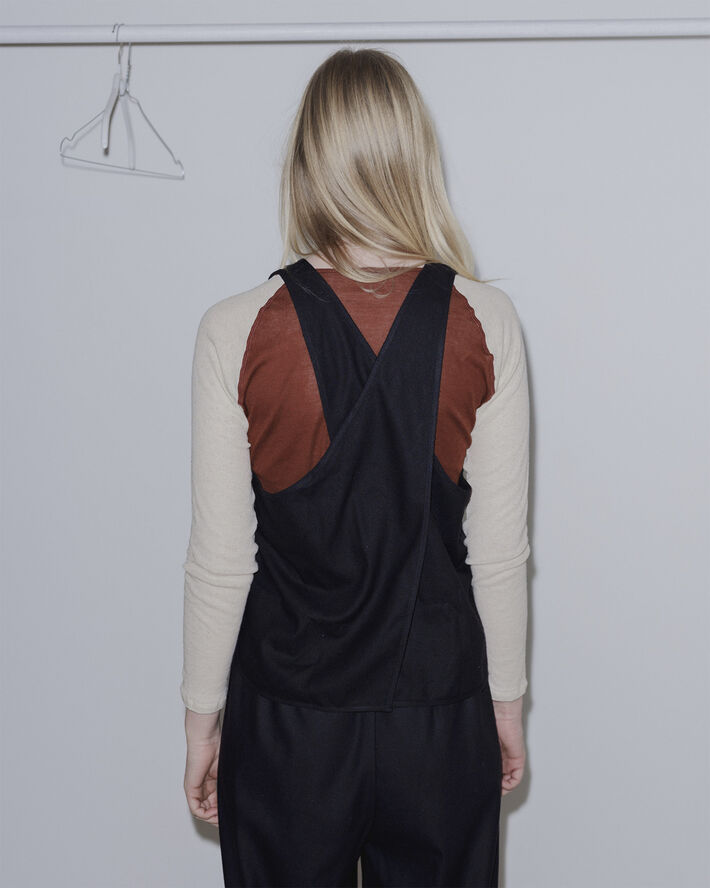 BASERANGE APRON TOP Black