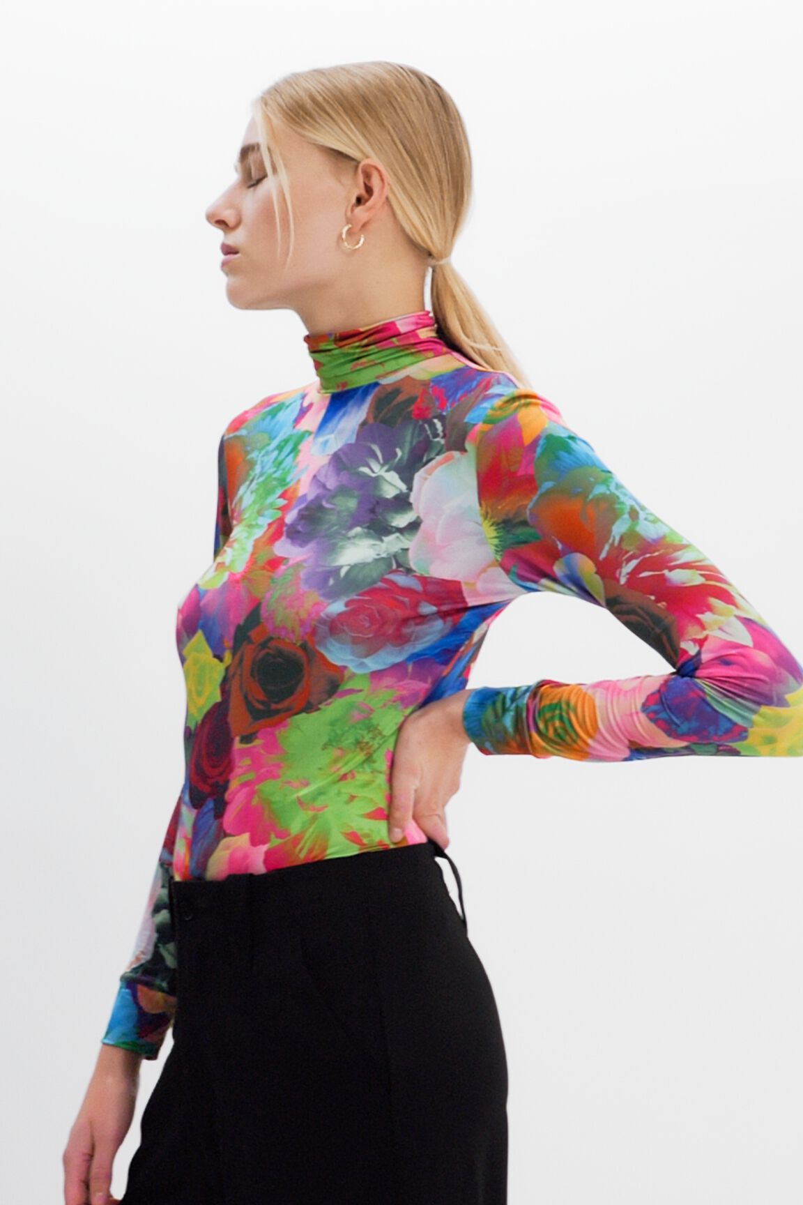 T-shirt slim fleurs