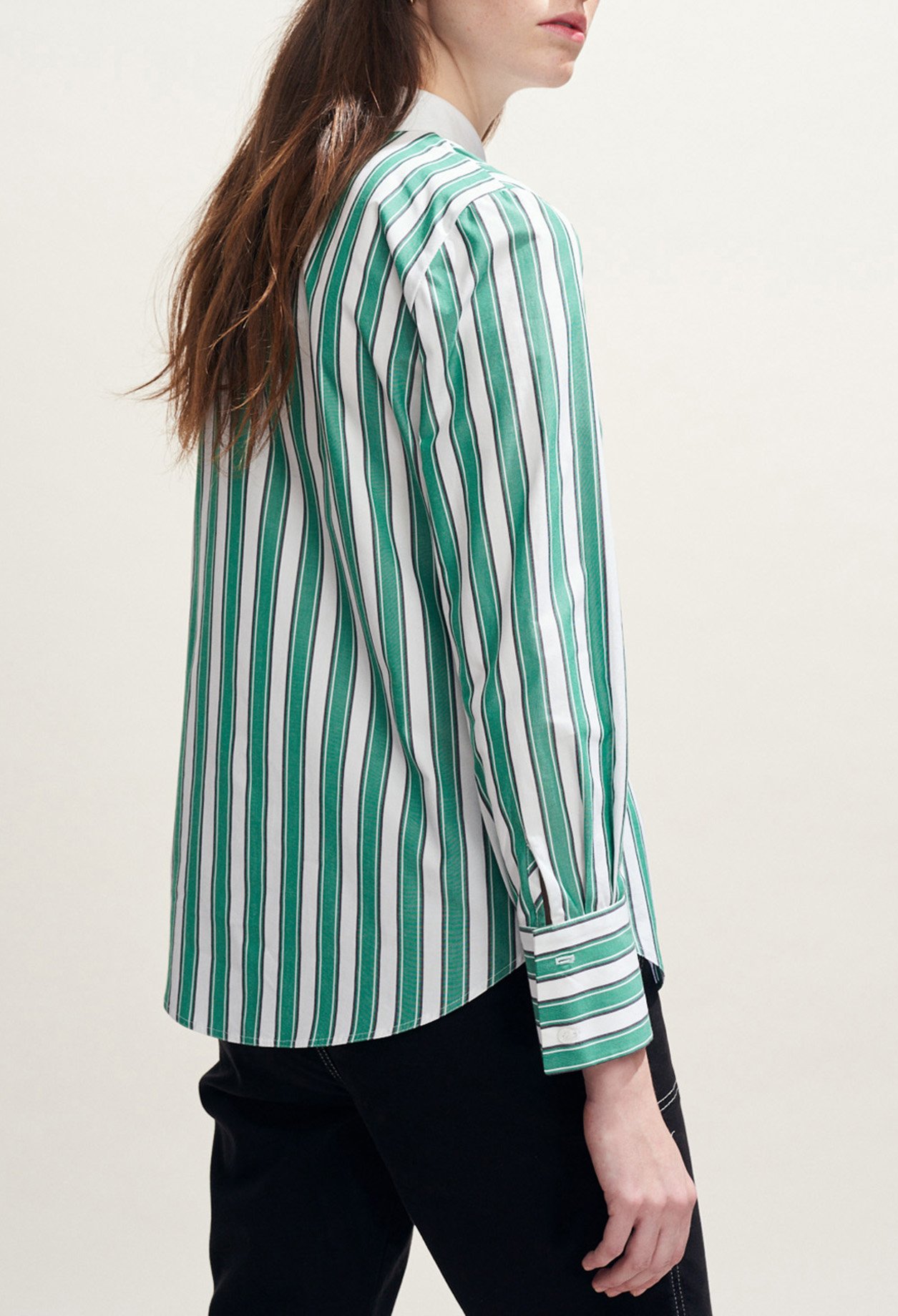 Chemise rayee &agrave; plastron