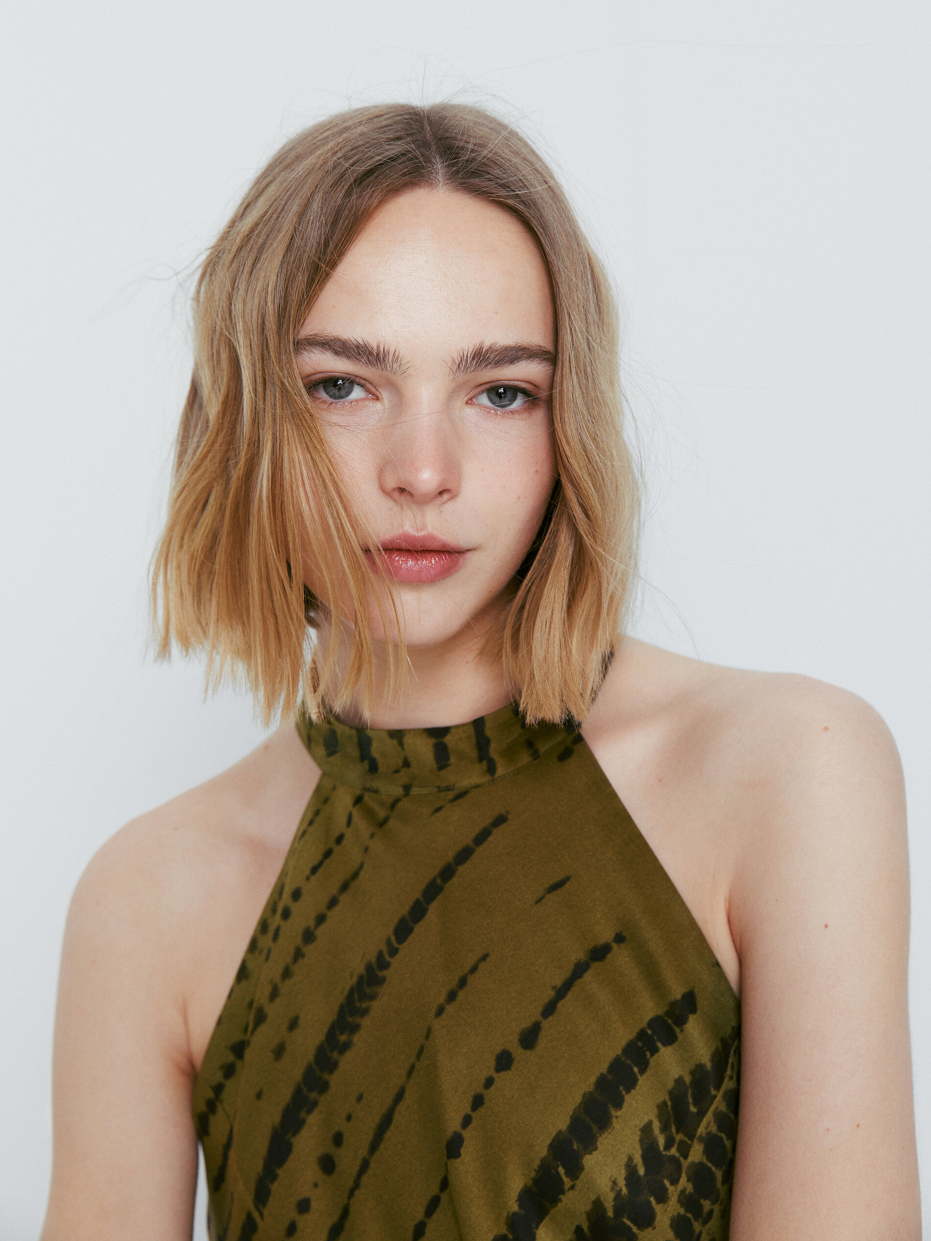 Vestido longo tomara que caia estampado - MARROM