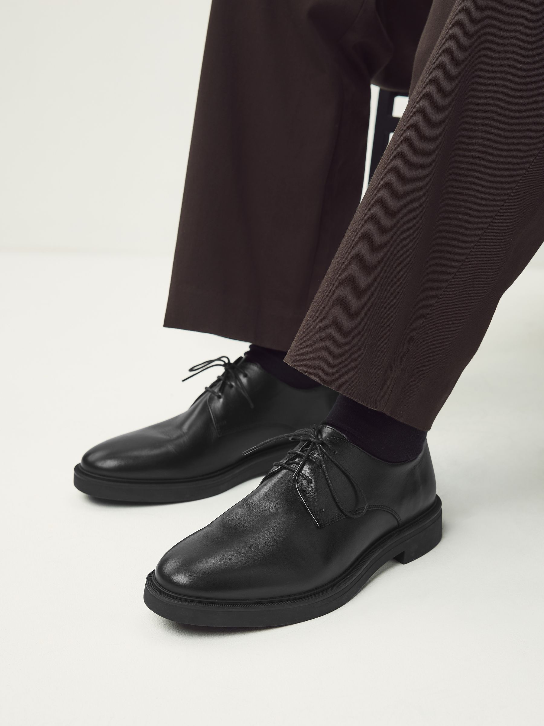 Zwart - Modern Derby Shoes