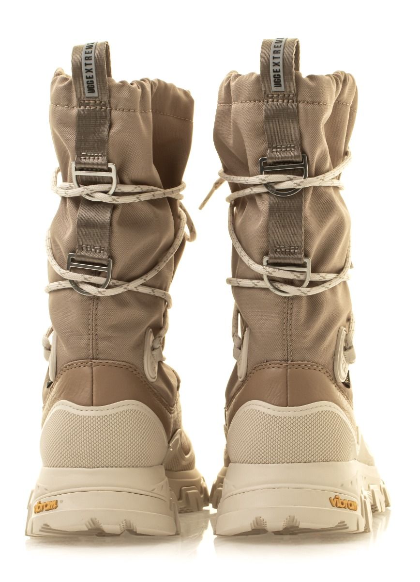 UGG Metropeak