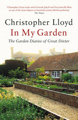 In My Garden: The Garden Diaries of Great Dixter (Paperback)