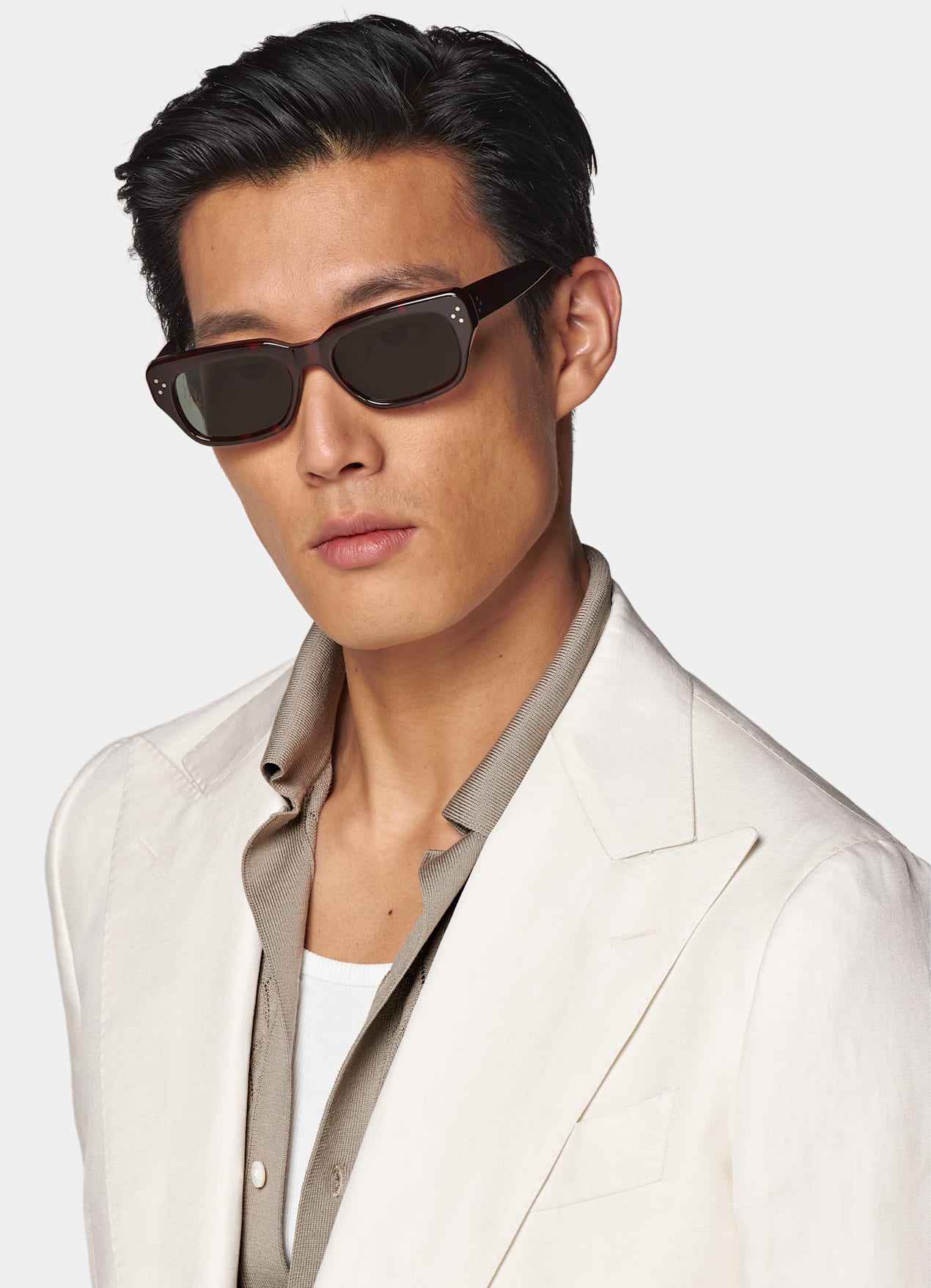 Costume Havana coupe Tailored blanc cassé