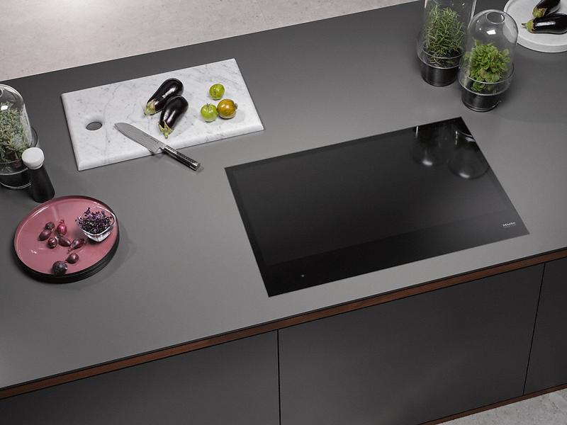 Miele Induktionskochfeld KM 7678 FL Aufliegend/Flächenbündi Induktion-Kochfeld mit 6 Herdplatten