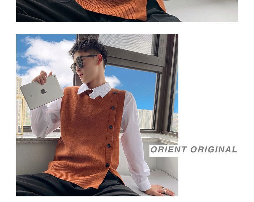 Andrei - Effen vest met knoopjes