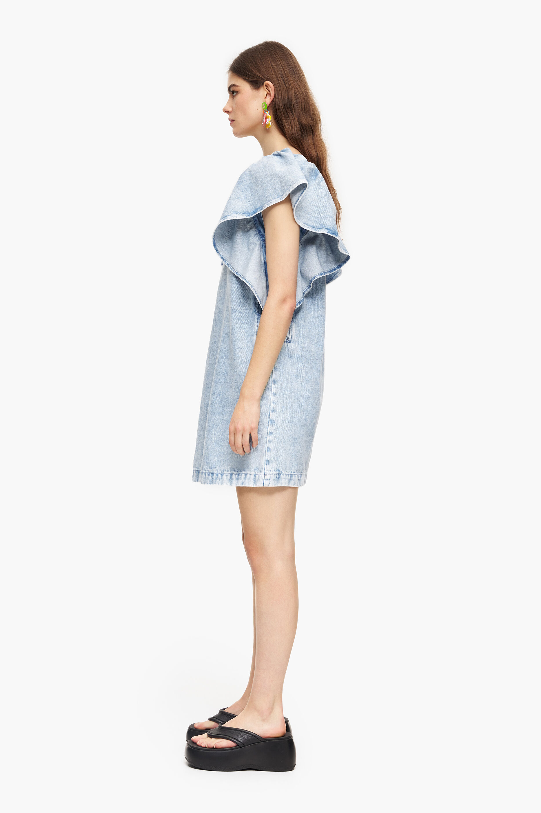 Vestido curto jeans azul claro