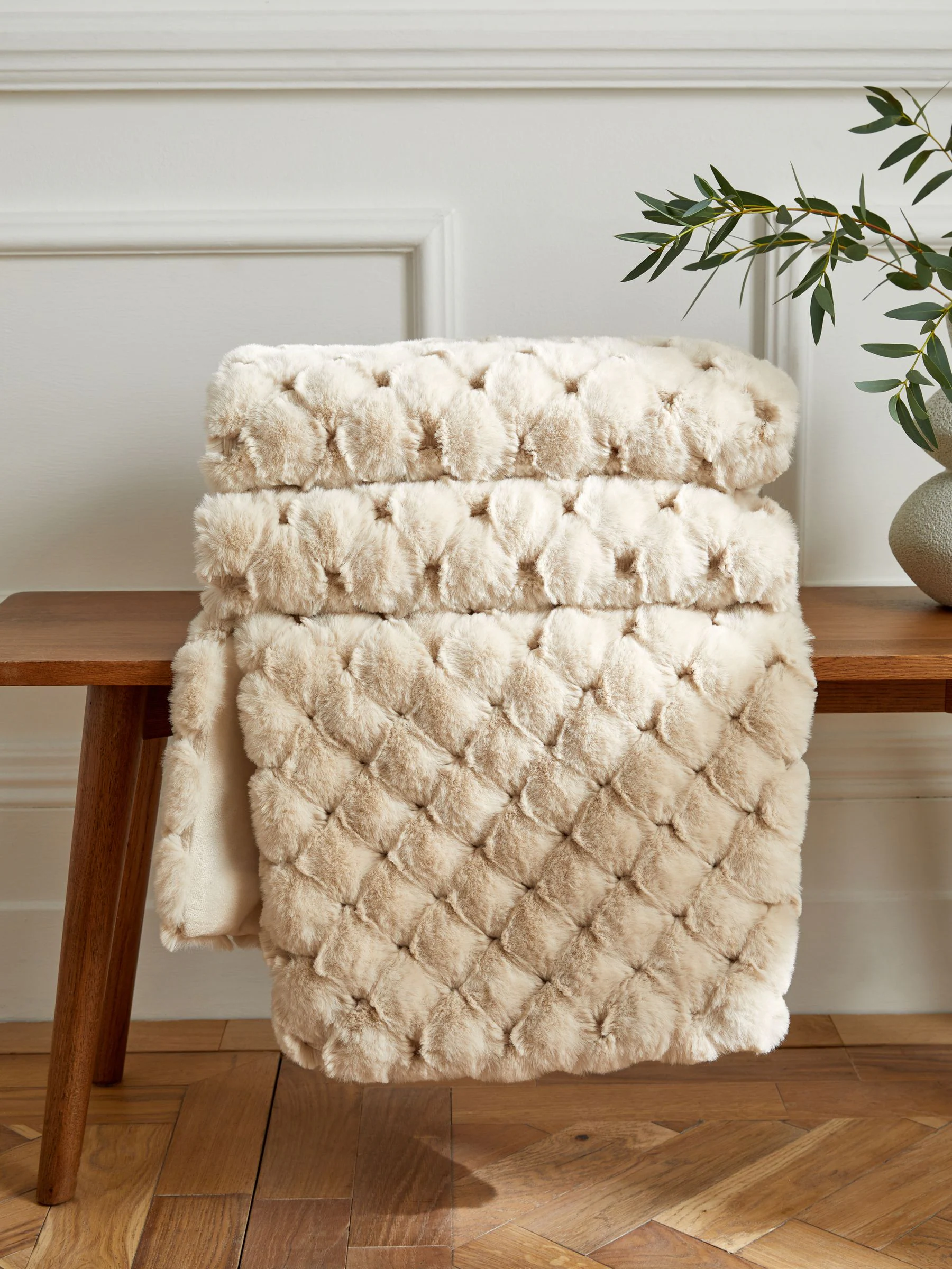 Luna Bedloper met geschulpt pluche imitatiebont
