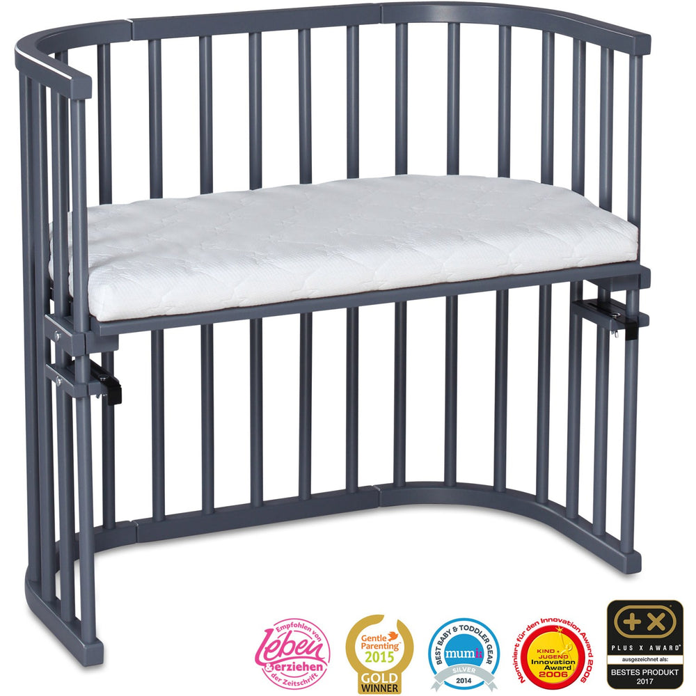 Køb babybay® Bedside Crib Grå Varnished Original Co-Sleeper Babyseng
