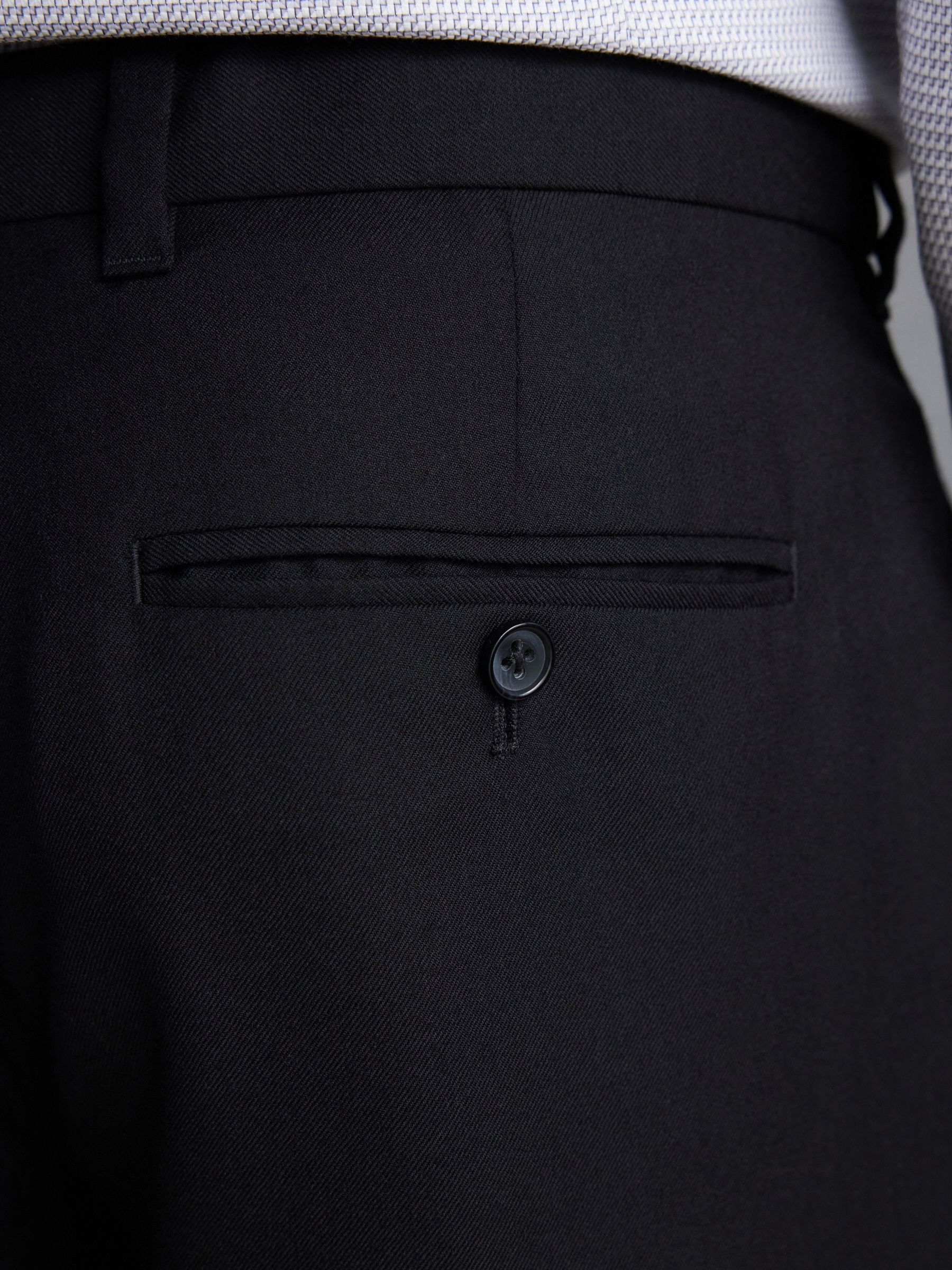 Zwart - Slim Fit - Signature - 100% Wollen broek met Motion Flex-tailleband