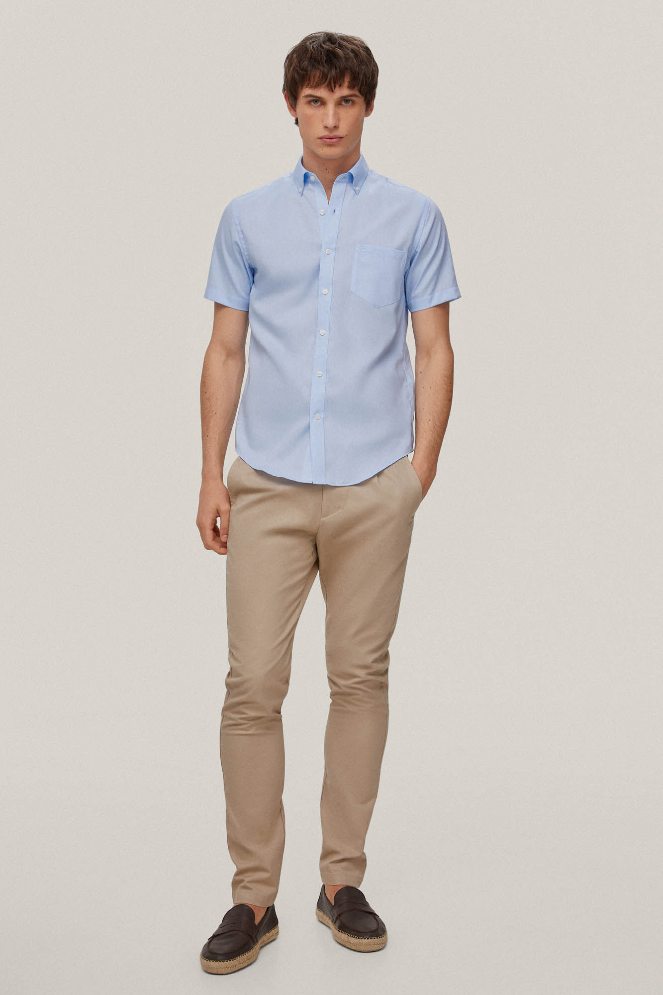 Camisa lisa de manga curta que não precisa passar - Azul