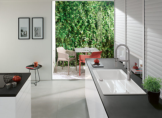 Évier de cuisine en céramique 1 cuve à encastrer Villeroy & Boch Collection blanc brillant