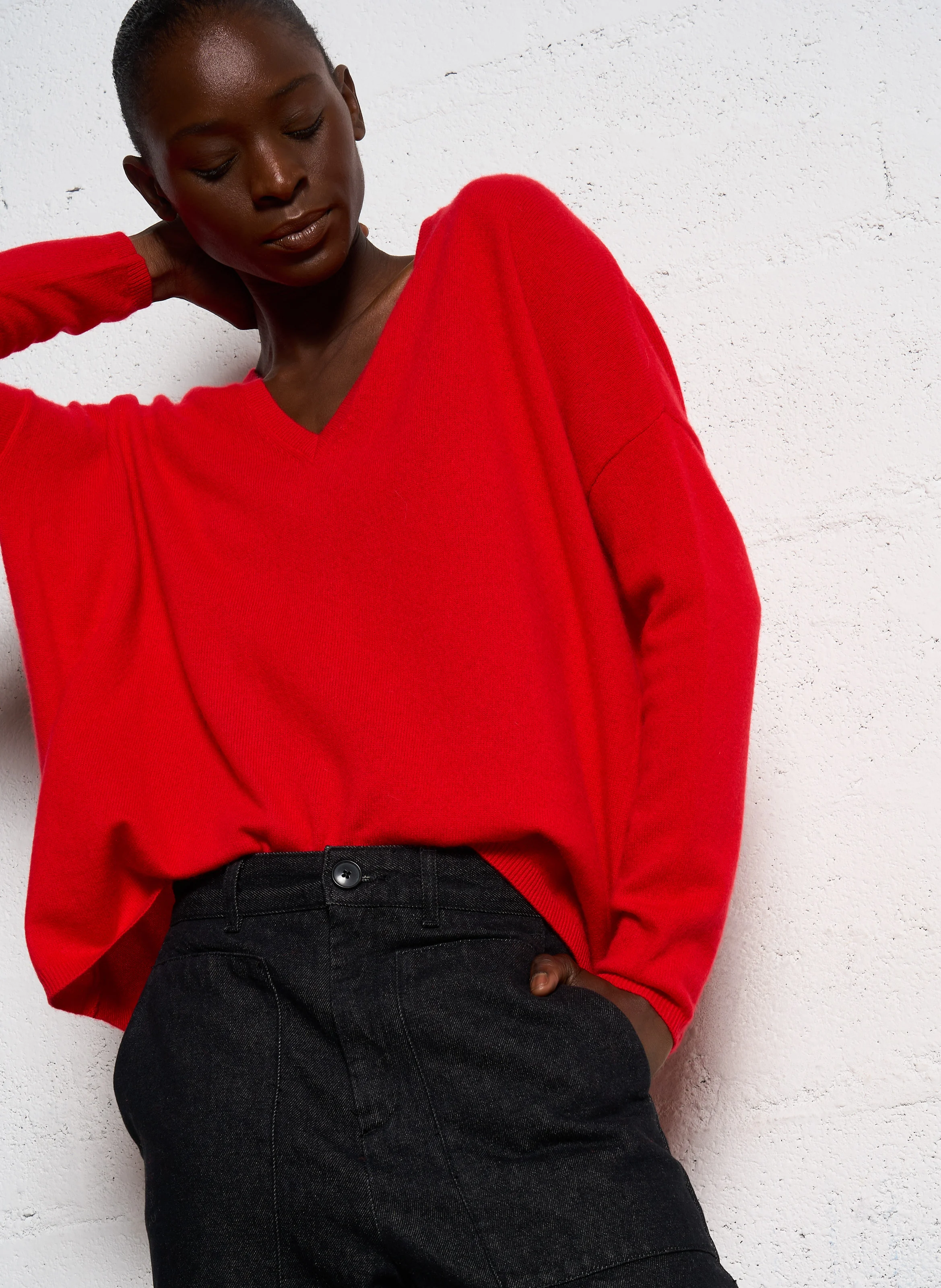 MONJOE - Pull col v en cachemire| Rouge