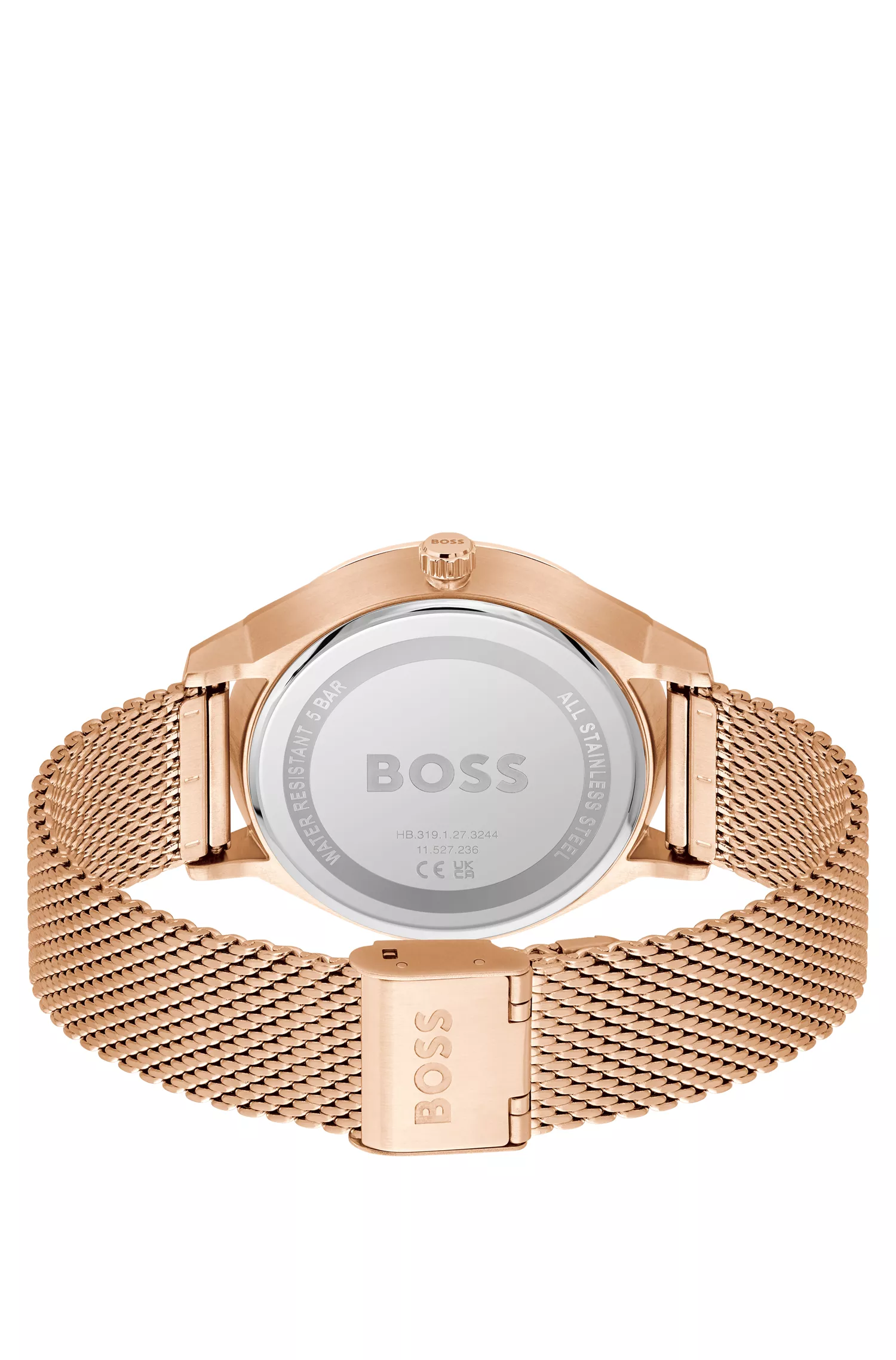 Relógio BOSS com mostrador preto e pulseira de malha dourada.