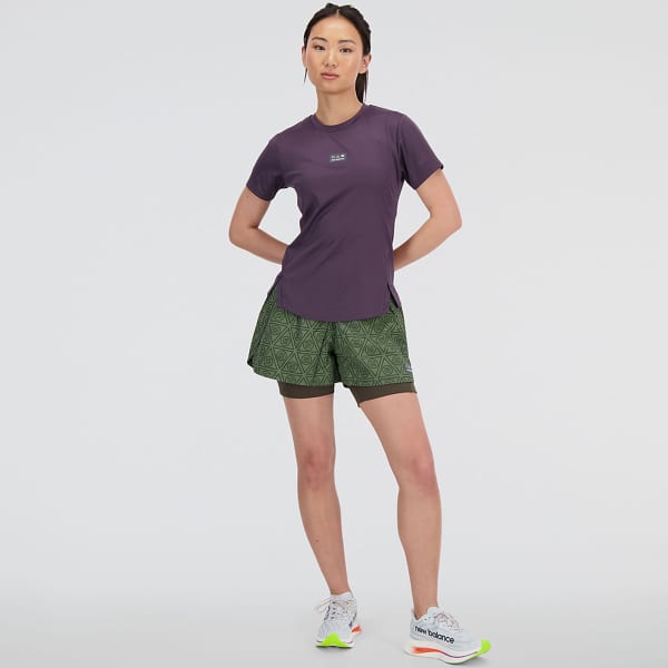 T-shirt trail NEW BALANCE IMPACT RUN AT N-VENT TEE W INTERSTELLAR