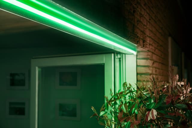 Philips Hue udendørs lysstribe 2 m