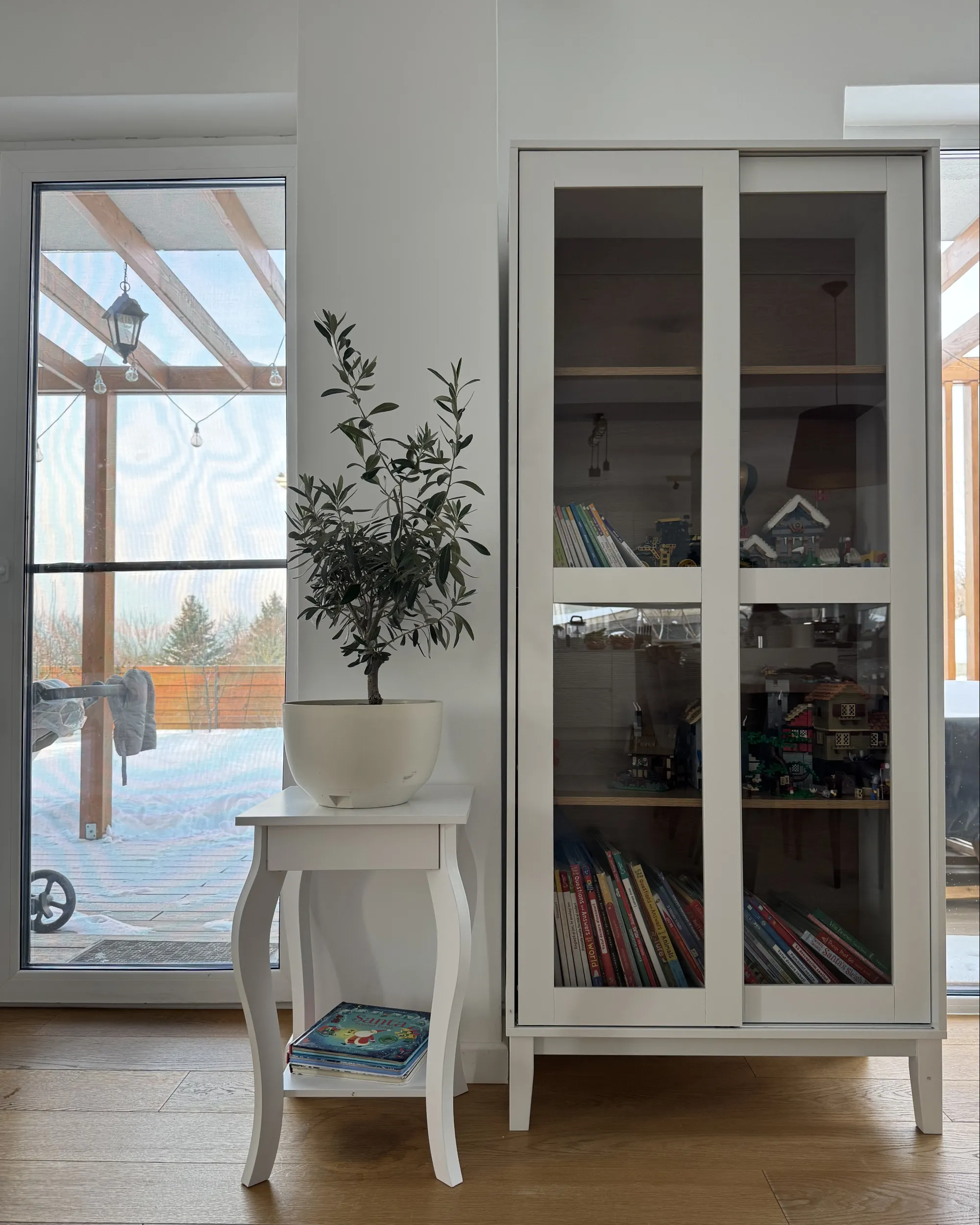 Glazen vitrinekast RUMSON 80 cm Wit