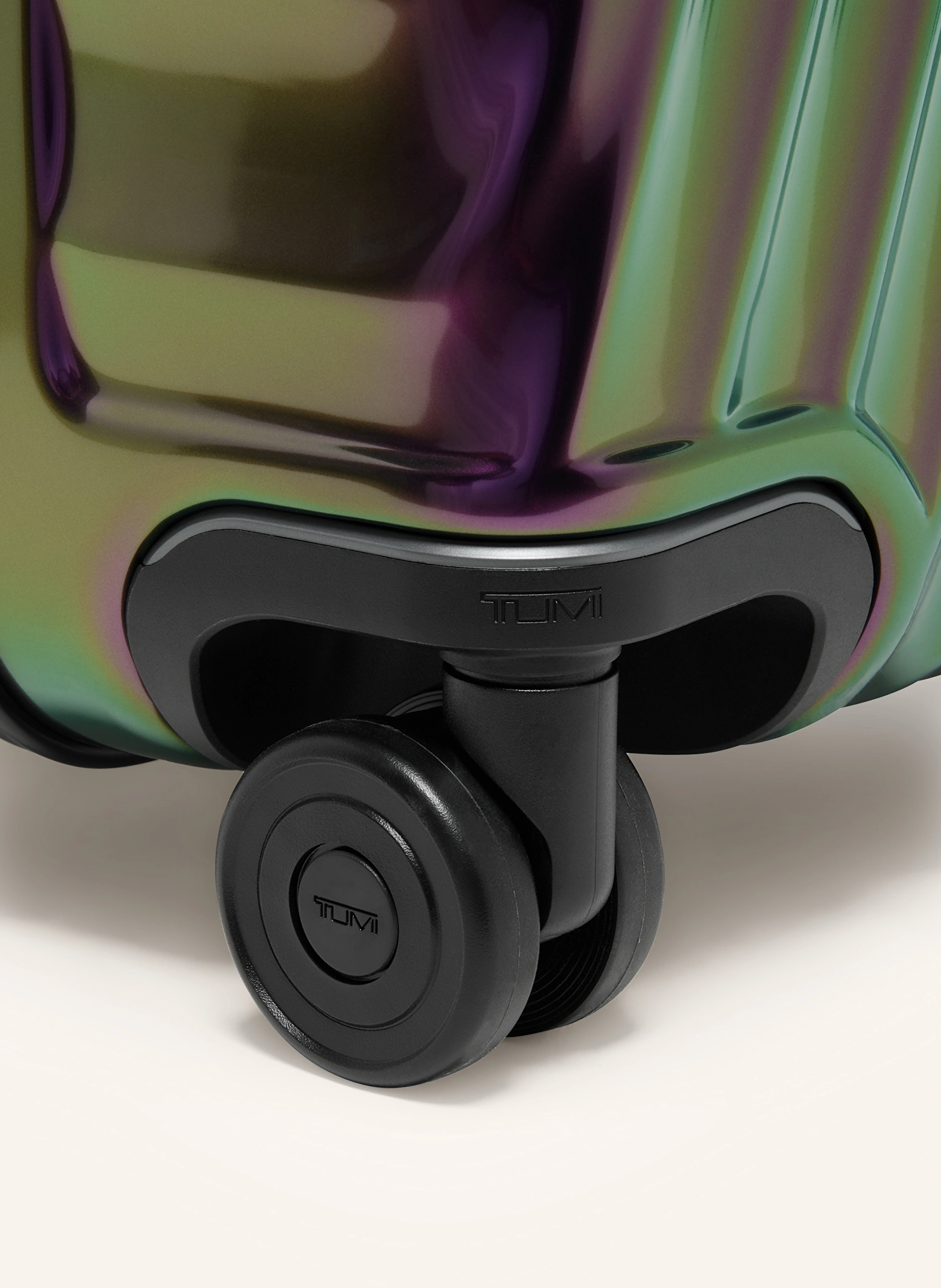TUMI 19 DEGREE Trolley EXTENDED TRIP