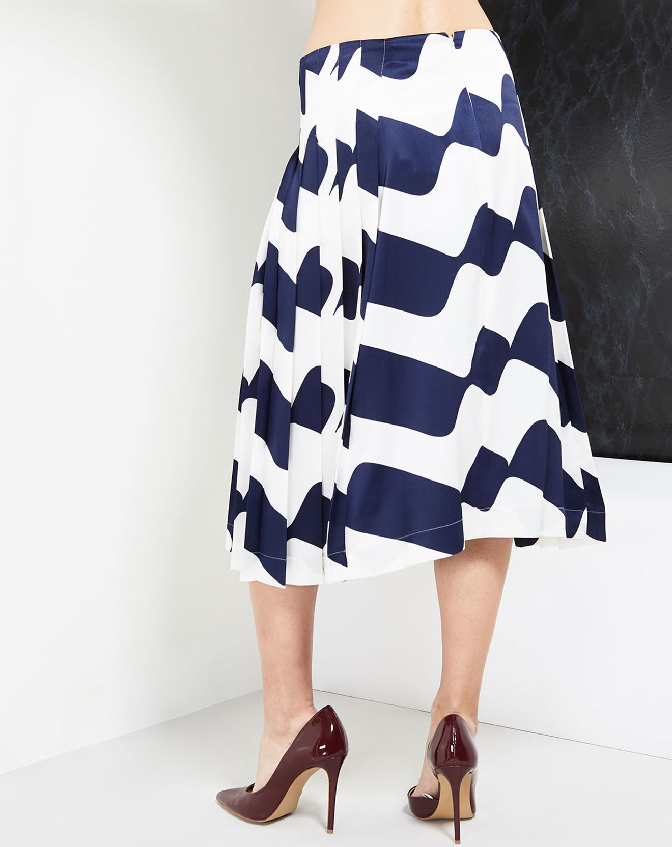 Victoria Beckham Jupe midi plissée 100% Soie  multicolore