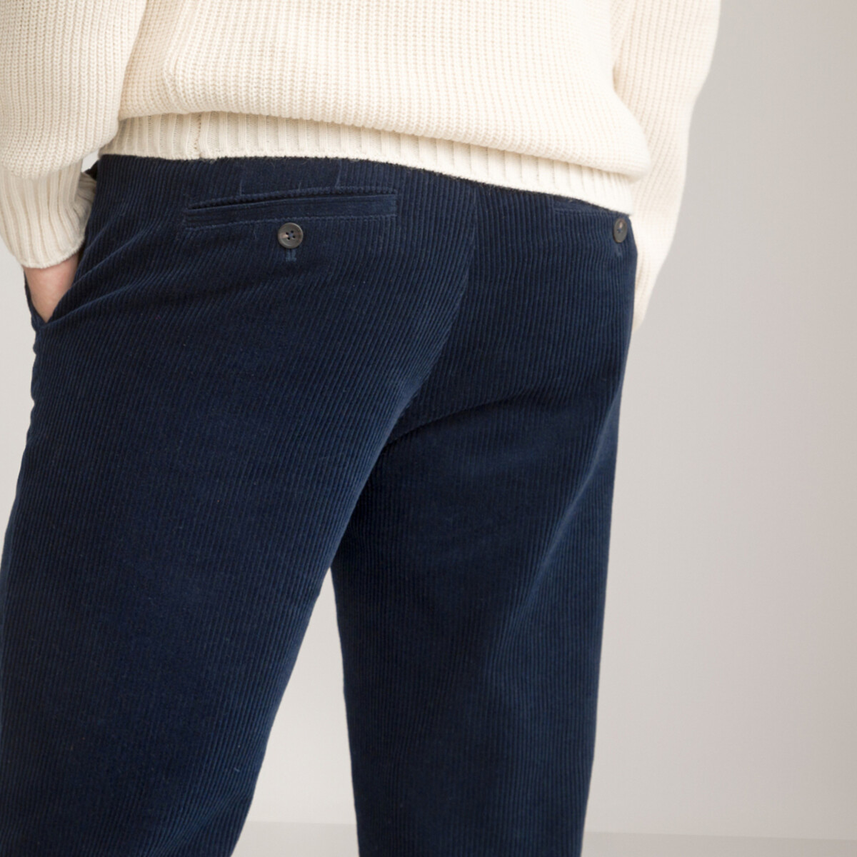 COLEÇÃO LA REDOUTE<br>Calças chino em veludo, corte regular