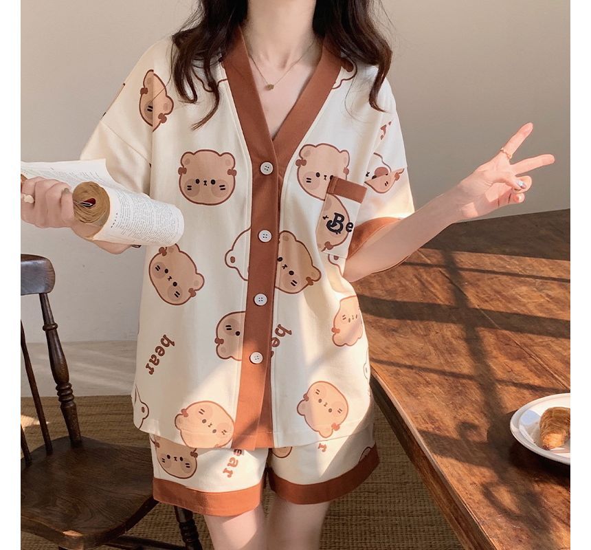 Featherbright - Pyjamaset met korte mouwen en V-hals en print
