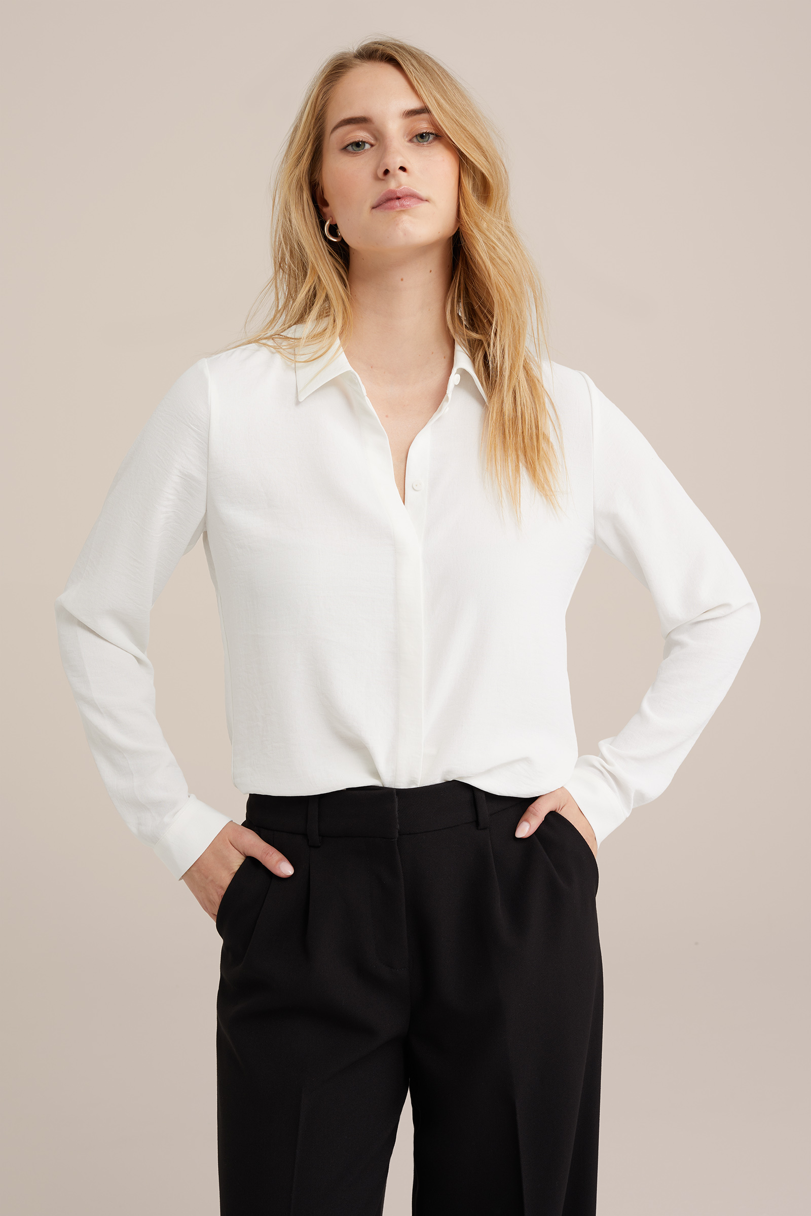 blouse met fijne structuur WE Fashion Gebroken wit