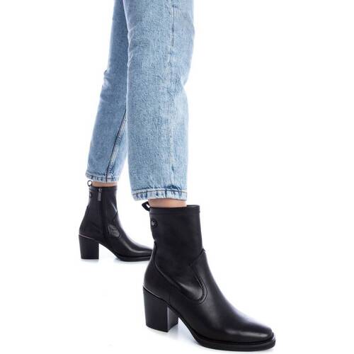 Carmela - 16111501 Negro
