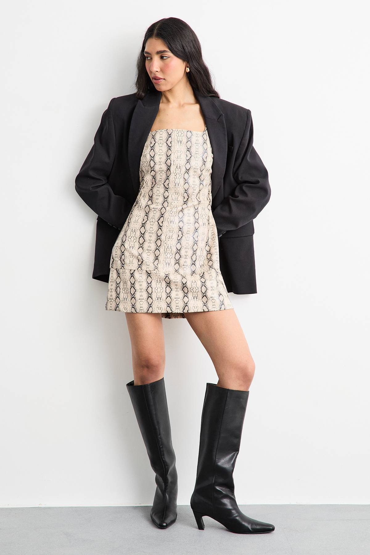 Warehouse Robe Courte En Synthétiquecuir Imprimé Synthétique
