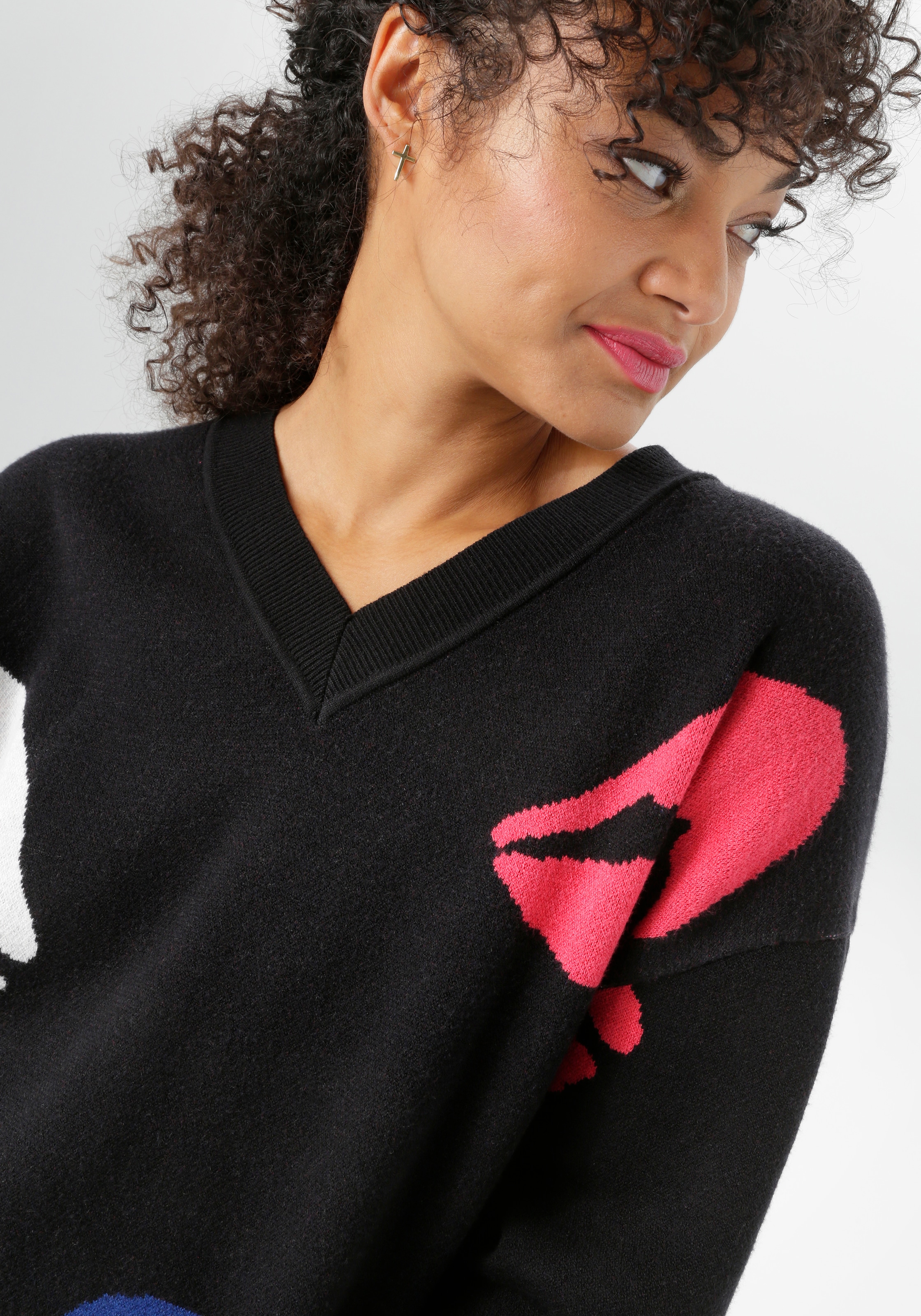 Aniston PLUS Strickpullover , mit eingestrickten farbigen Kussmündern - NEUE KOLLEKTION