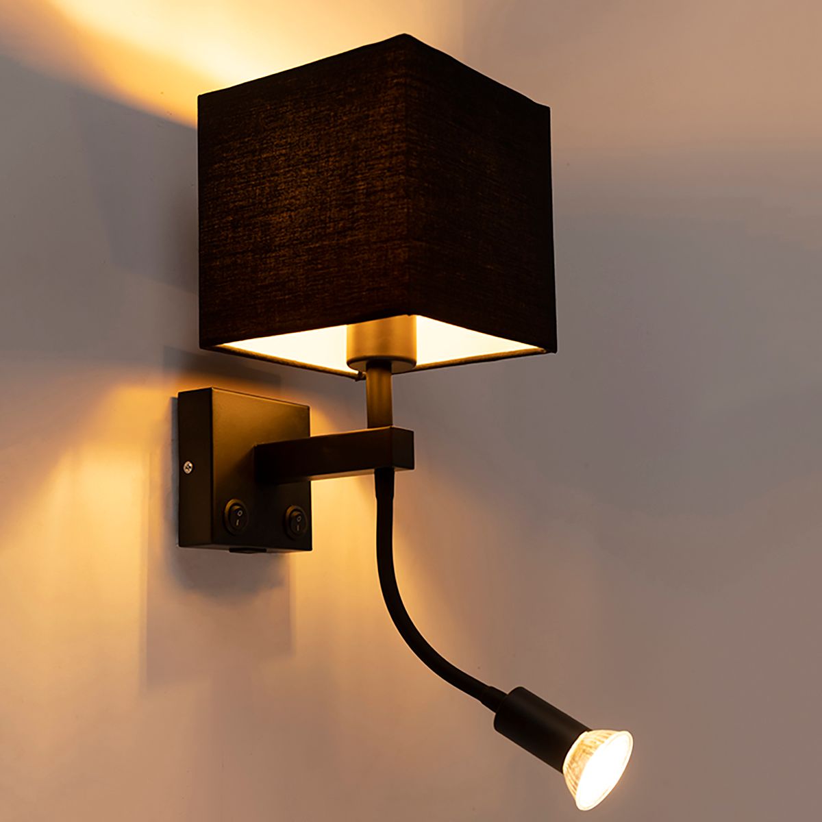 Smart wandlamp zwart met USB incl. Wifi A60 en GU10 - Zeno