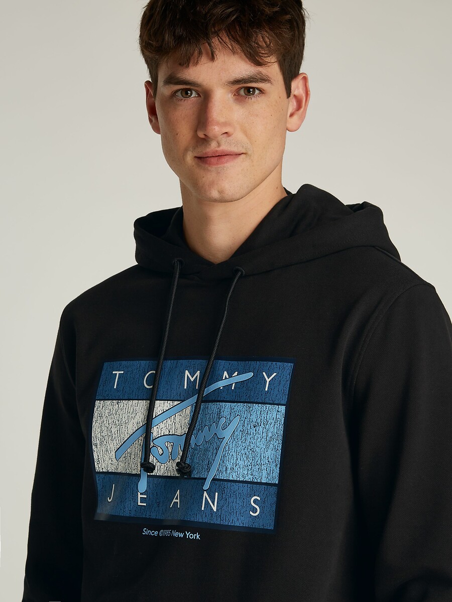 TOMMY JEANS<br>Moletom com capuz e logo