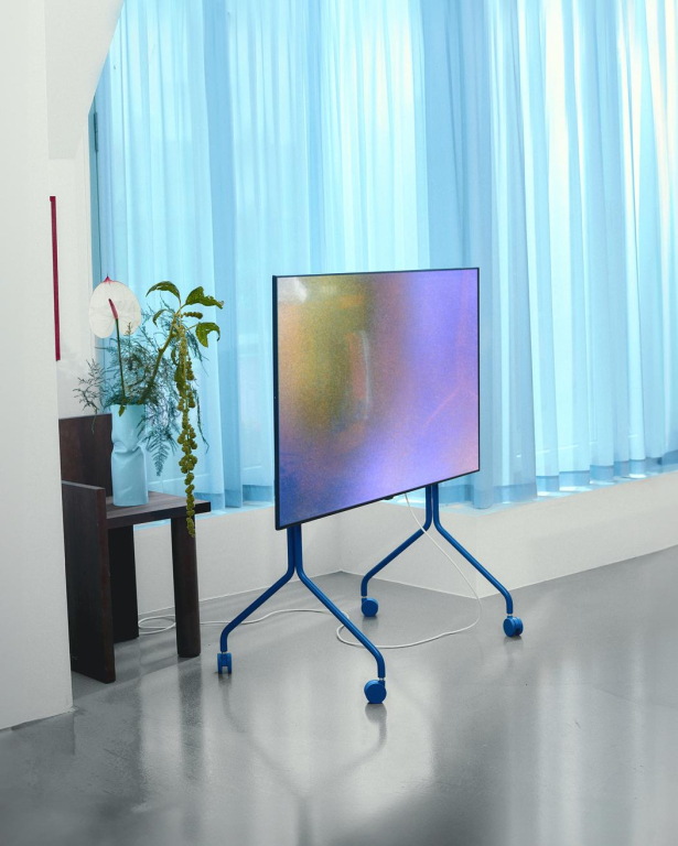 Pedestal Moon Rollin' tv-standaard Chrome