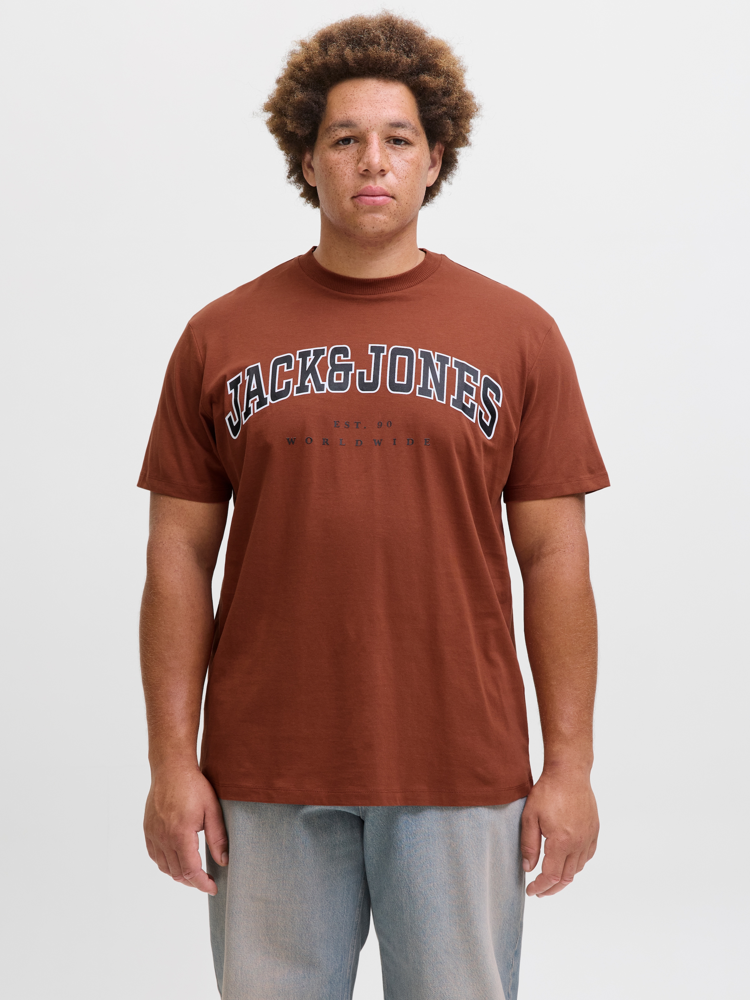 Jack & Jones PlusSize T-Shirt »JJECALEB VARSITY TEE SS O-NECK NOOS PLS«, mit Logobranding