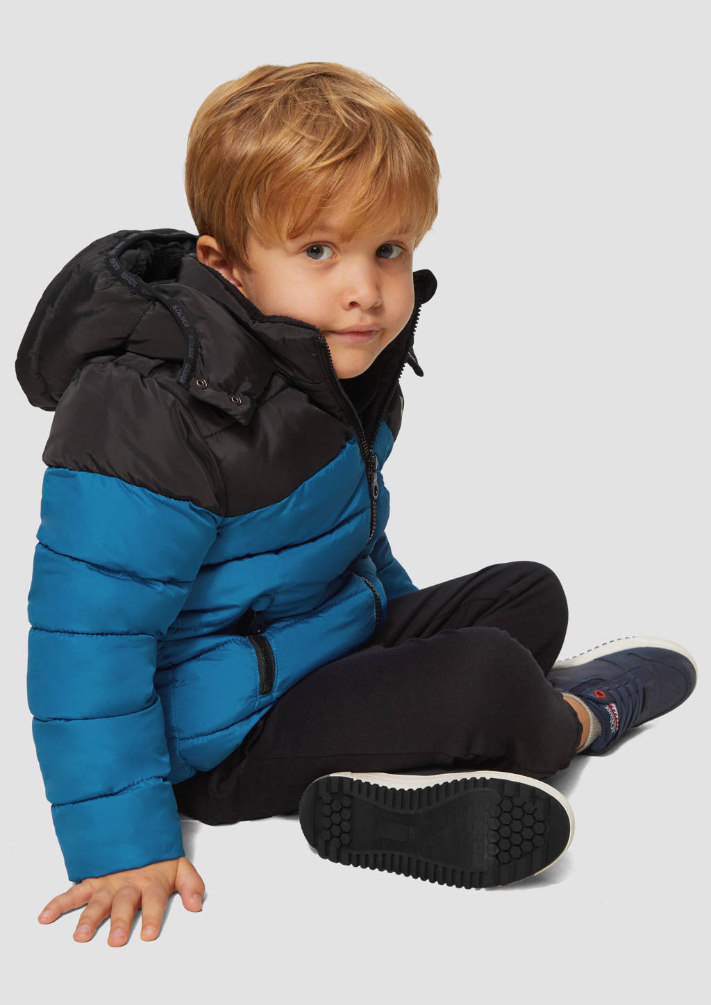 s.Oliver gewatteerde winterjas zwart/blauw