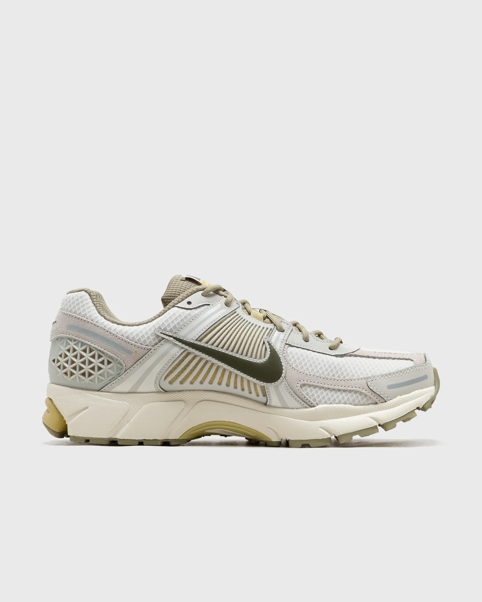 Nike Nike Zoom Vomero 5 Men's Shoes