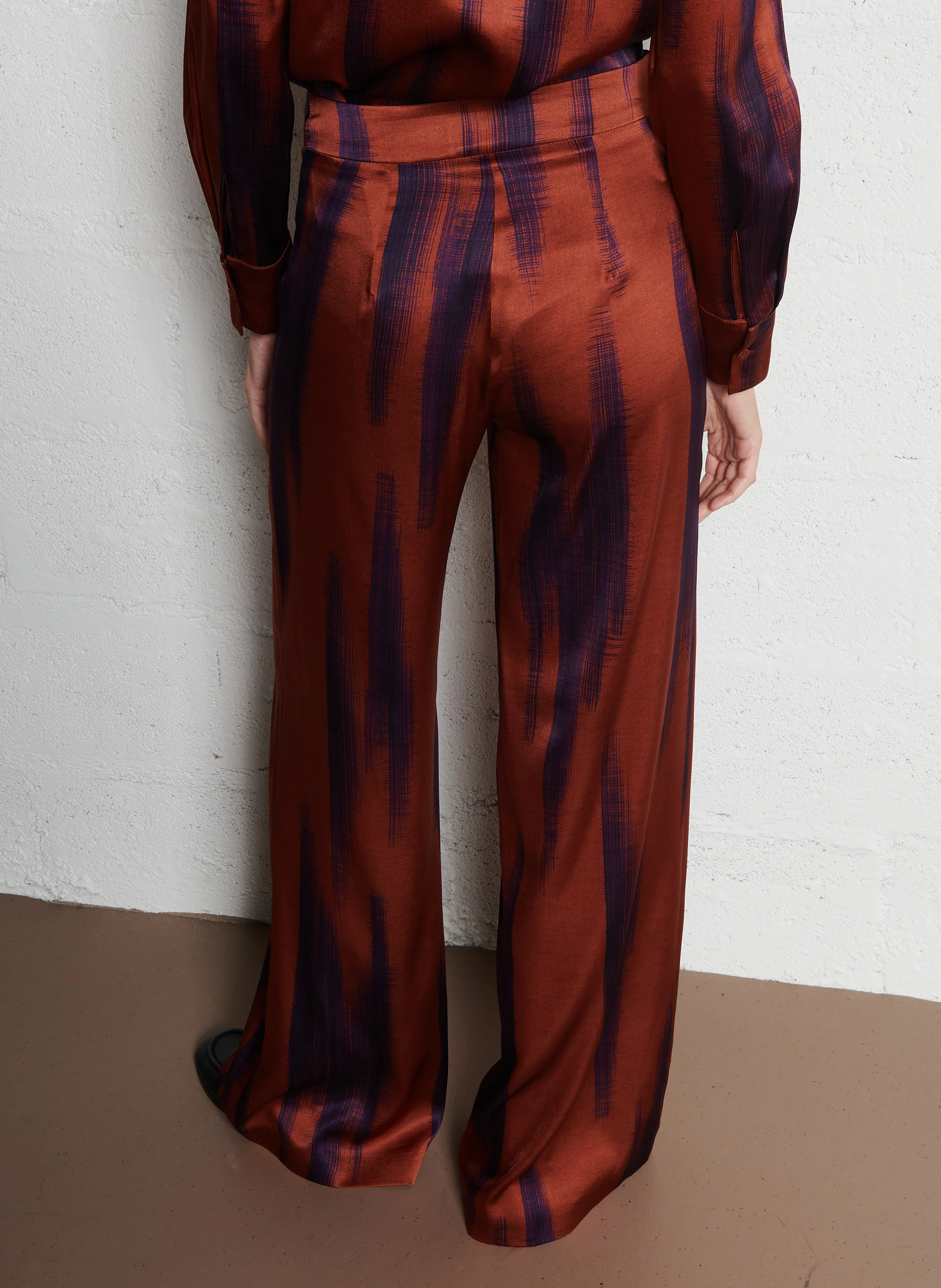 MISAKI - Pantalon large en soie | Orange