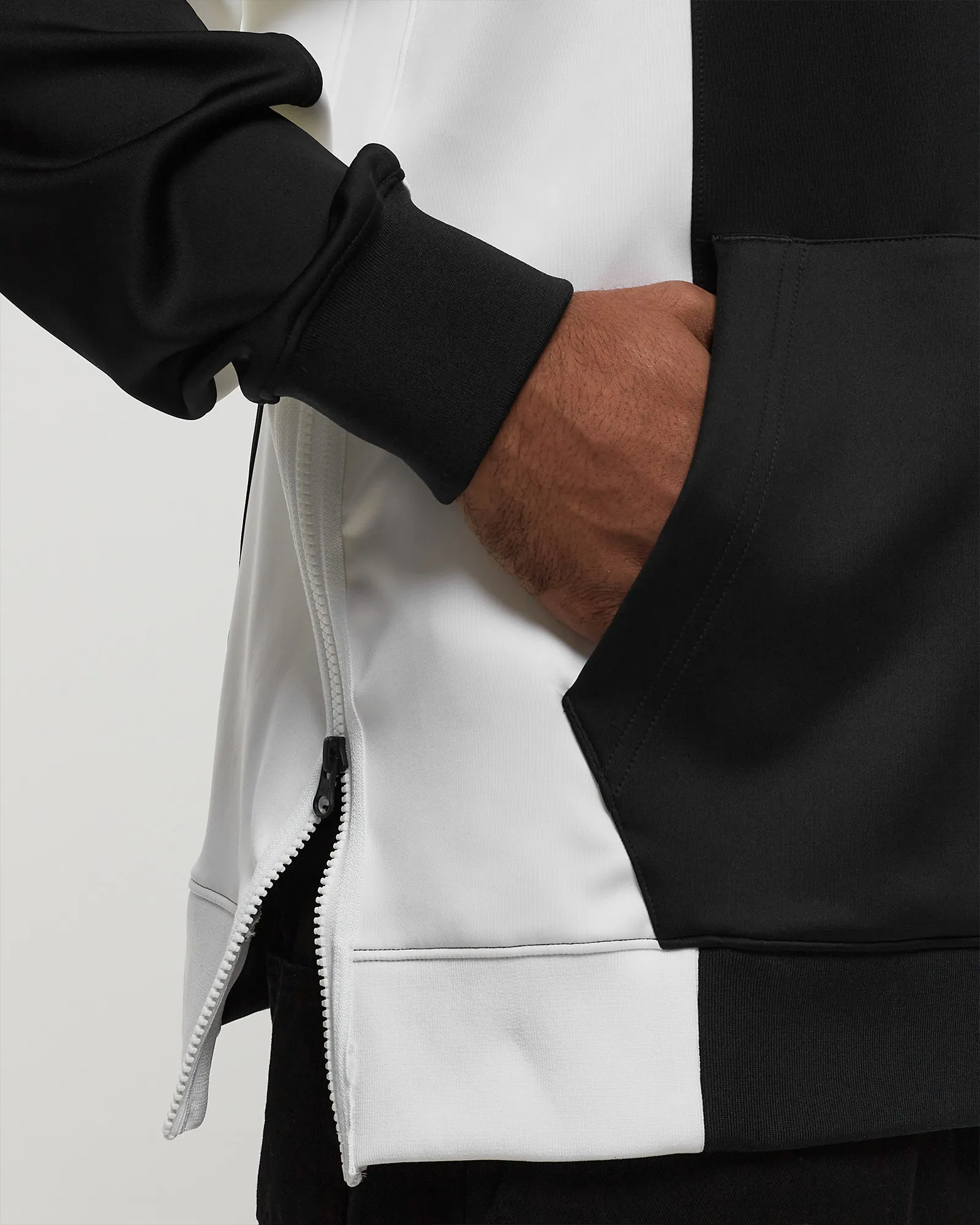 Nike Brooklyn Nets Showtime Men's Nike Dri-FIT NBA Full-Zip Hoodie