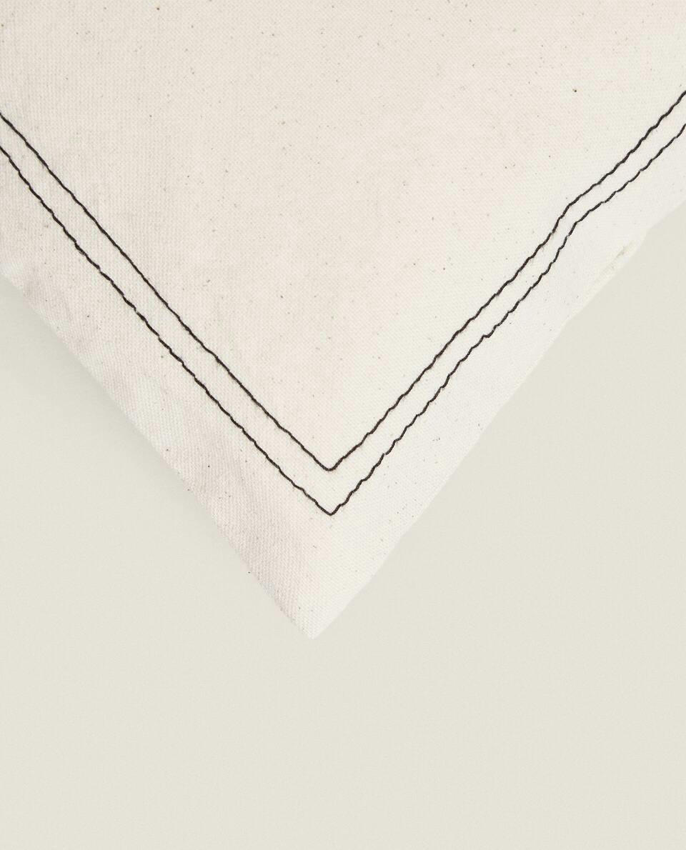 CAPA DE ALMOFADA COM BORDA