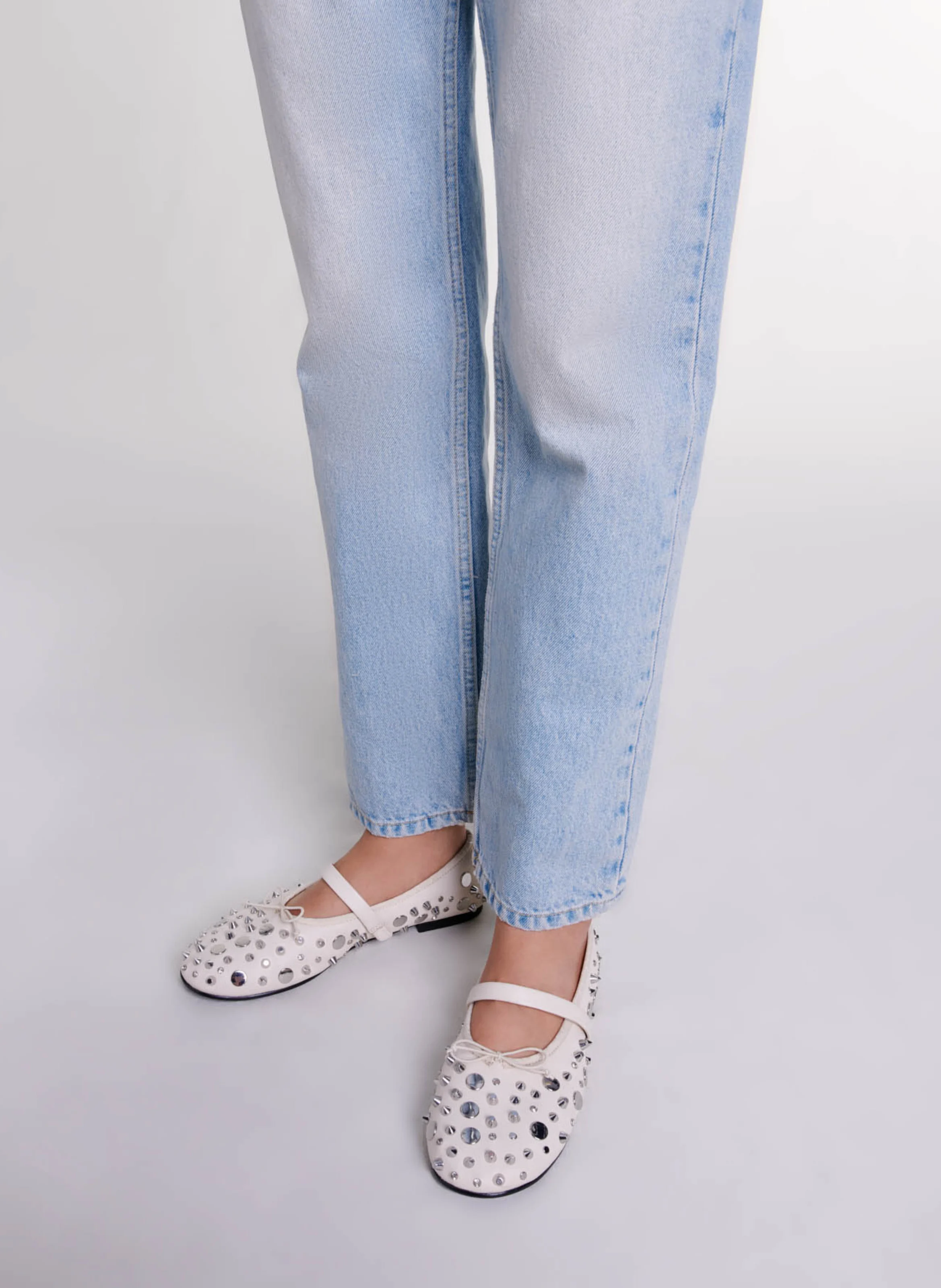 Ballerines à clous et studs en cuir | Blanc