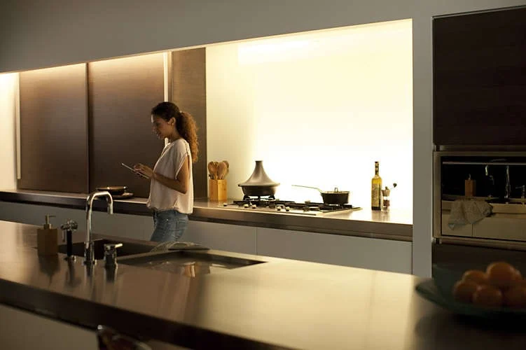 Philips Hue - Lightstrip Plus Starter Kit2 meter