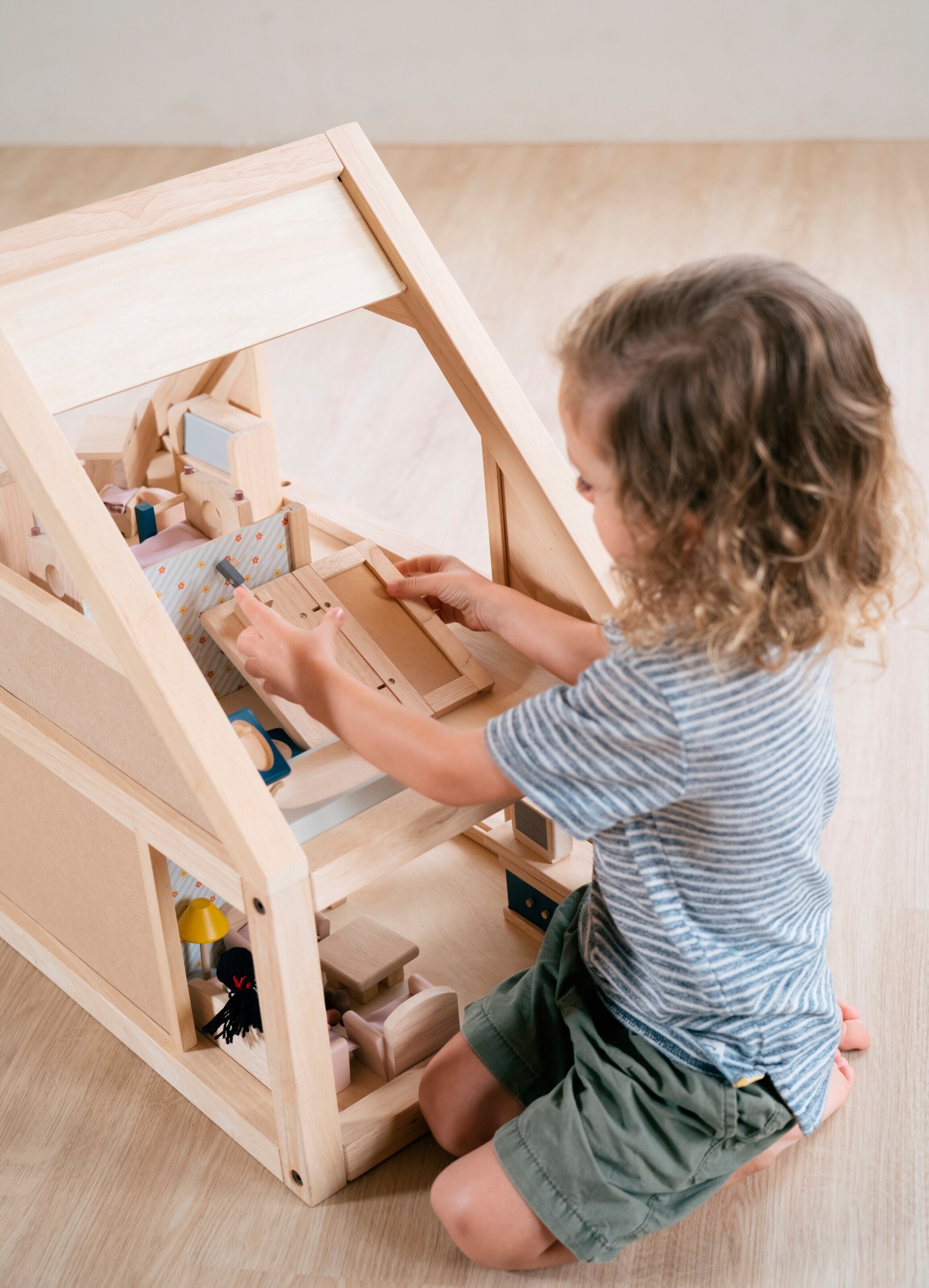 PlanToys Mein erstes Puppenhaus